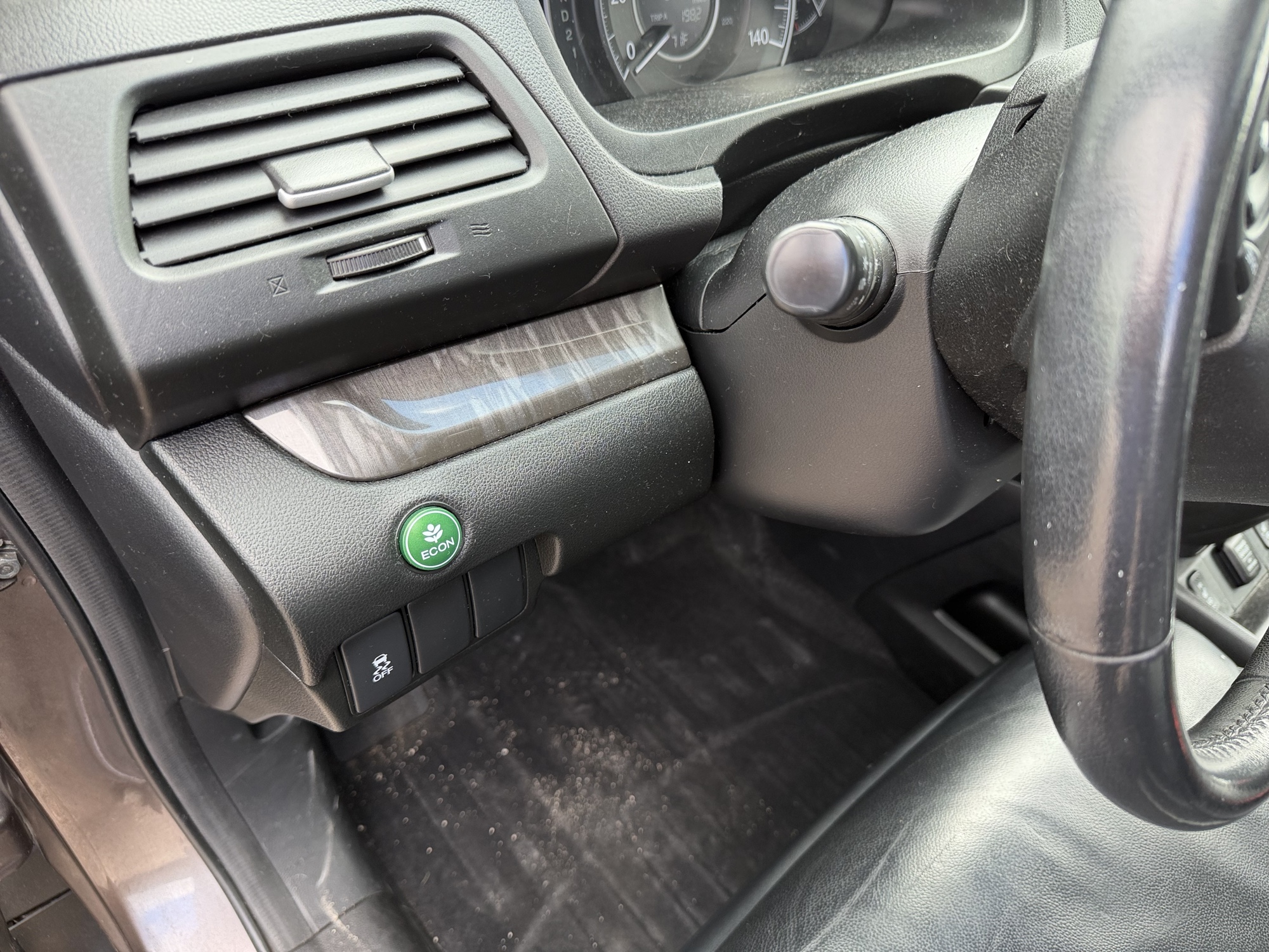 2012 honda cr-v ex-l-4wd-5-speed-at with 210700 miles for sale near elk-river, minnesota 106542_37_left_of_steering_wheel.jpg