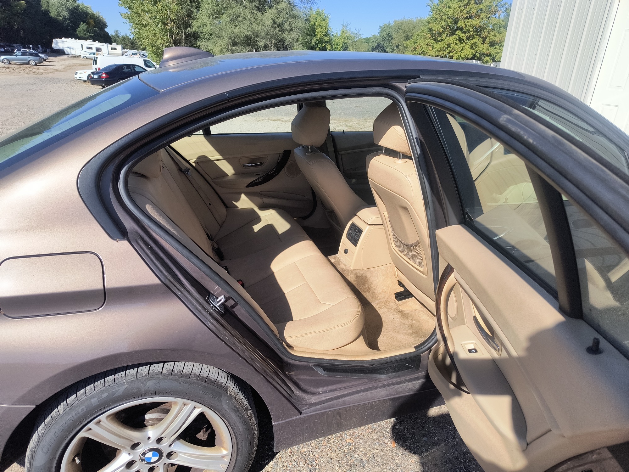 2013 bmw 3-series 328i-xdrive-sedan with 309815 miles for sale near elk-river, minnesota 106543_28_pass_rear_seat.jpg
