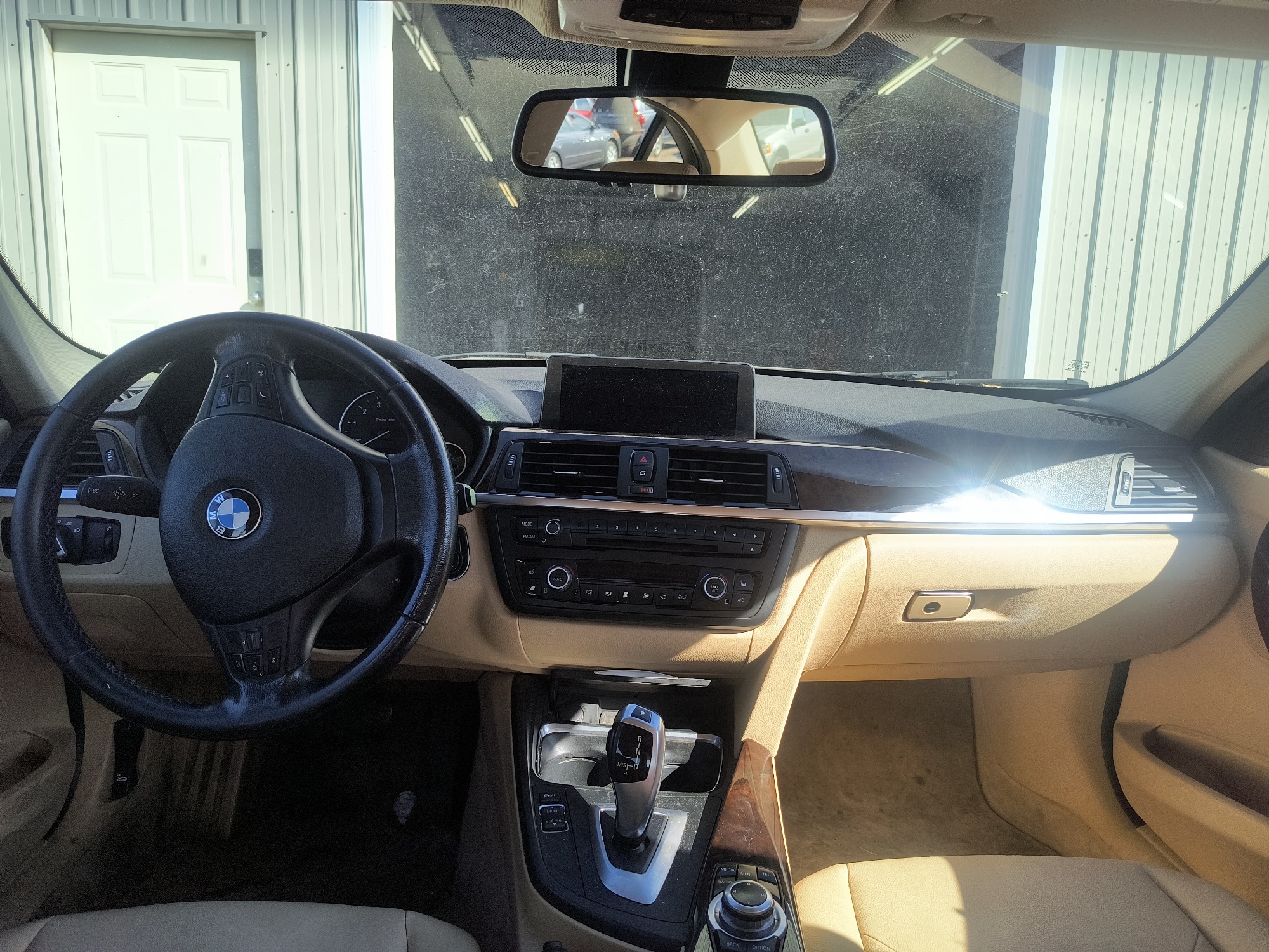 2013 bmw 3-series 328i-xdrive-sedan with 309815 miles for sale near elk-river, minnesota 106543_34_whole_dash.jpg