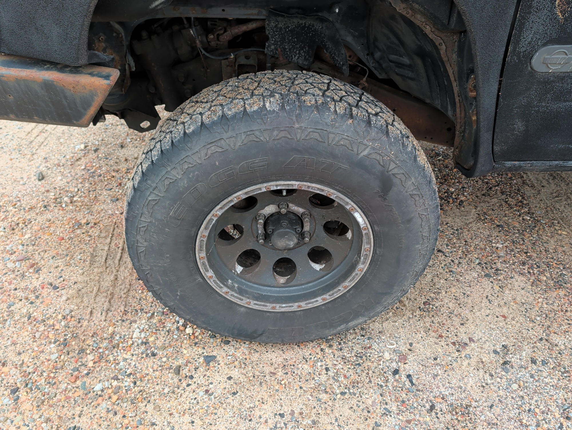 2001 nissan xterra xe-4wd with 205423 miles for sale near elk-river, minnesota 106546_12_drv_front_wheel.jpg