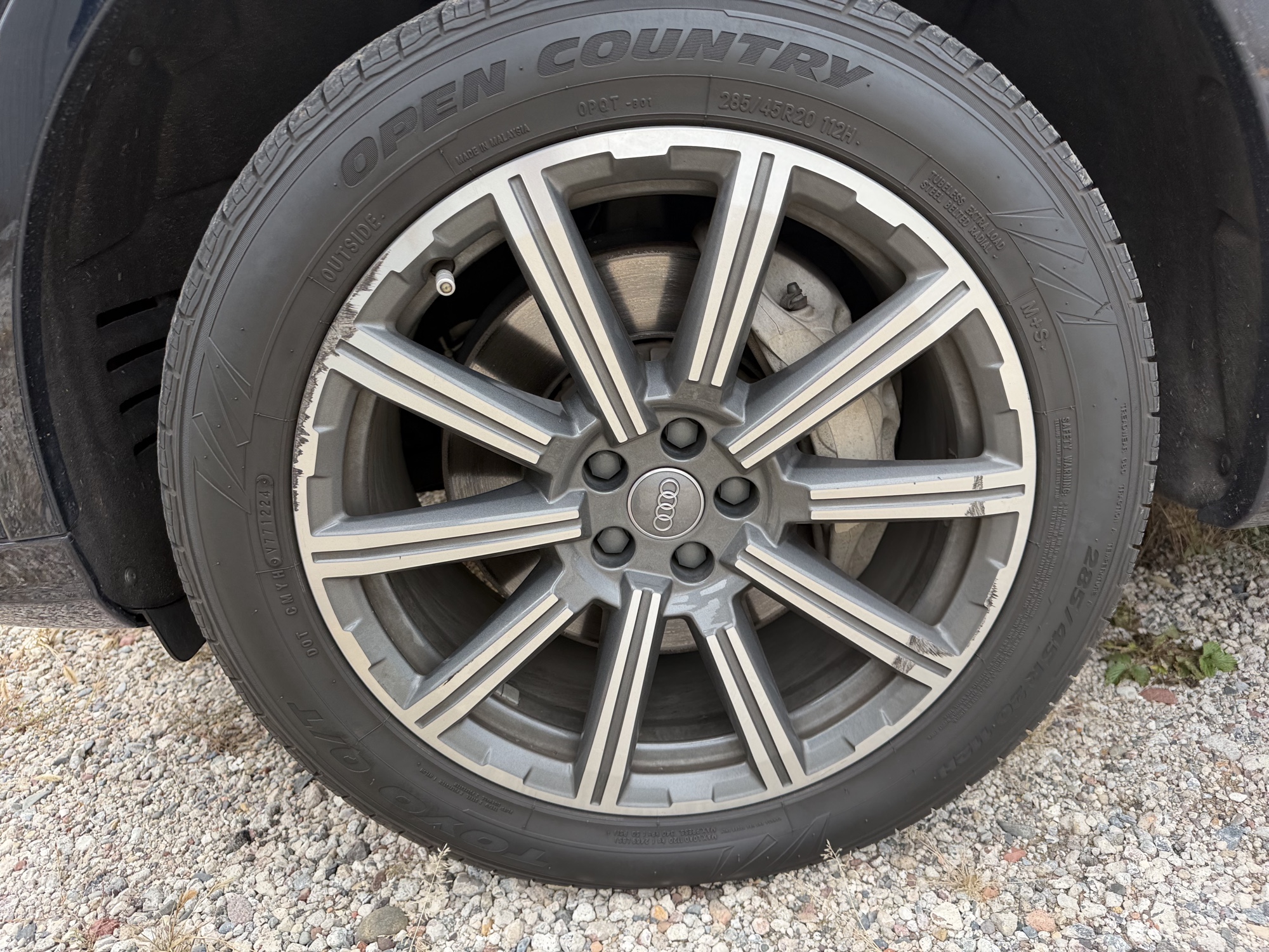 2017 audi q7 3.0-premium-plus-quattro with 111119 miles for sale near elk-river, minnesota 106548_12_drv_front_wheel.jpg