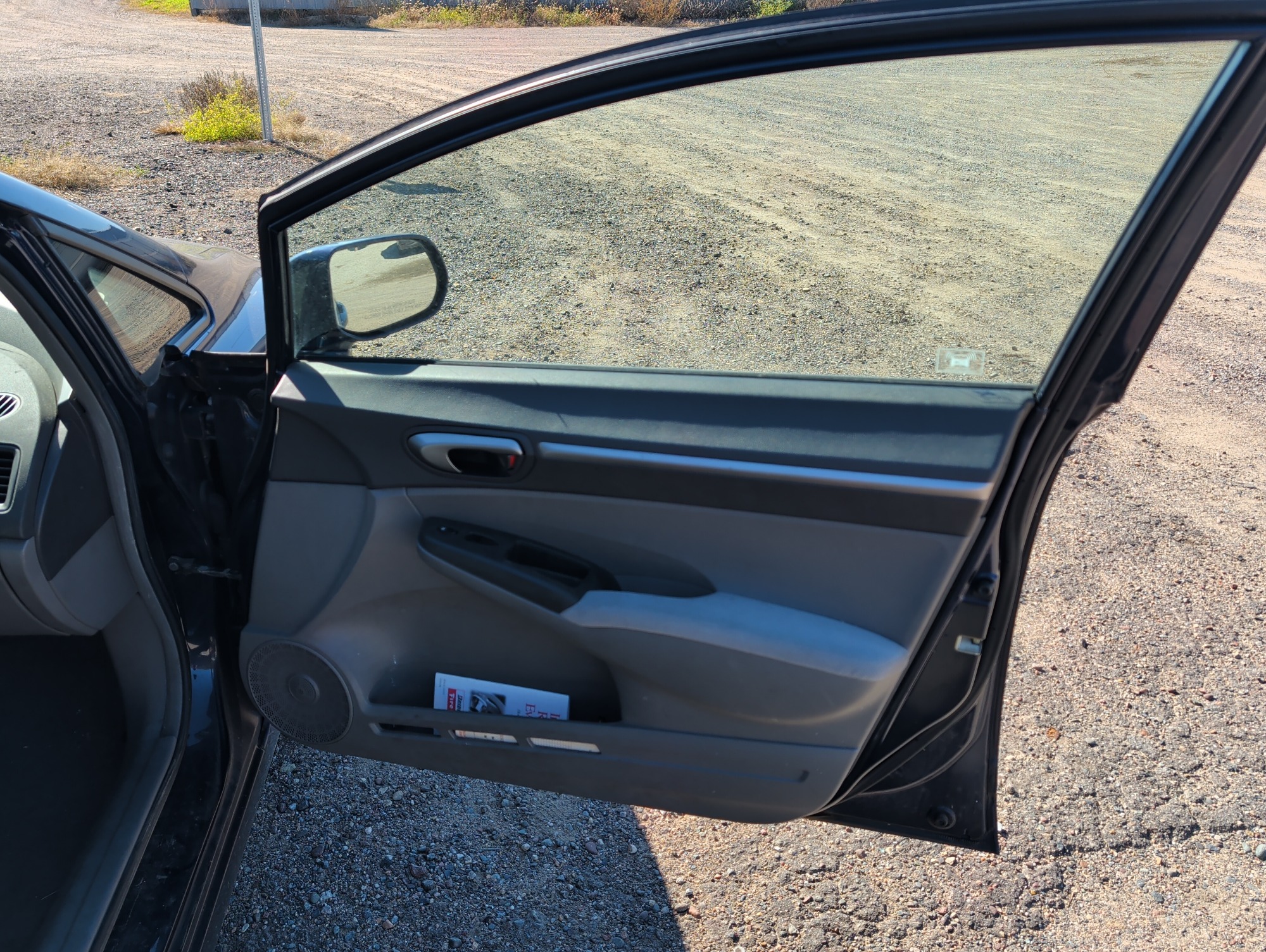 2006 honda civic ex-sedan-at with 168786 miles for sale near elk-river, minnesota 106550_32_passenger_door_panel.jpg