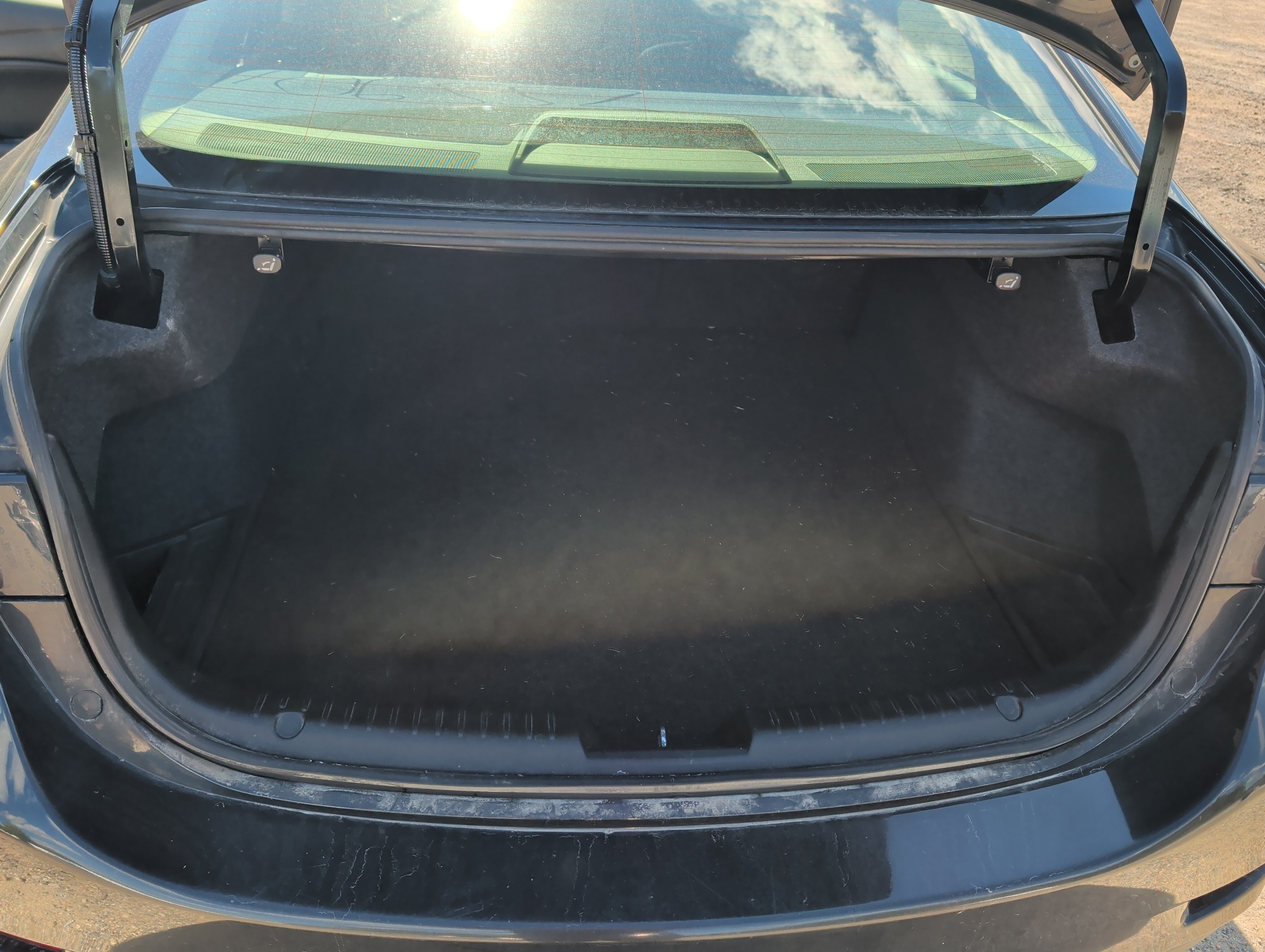 2014 mazda mazda6 i-touring-plus with 301023 miles for sale near elk-river, minnesota 106552_26_trunk.jpg