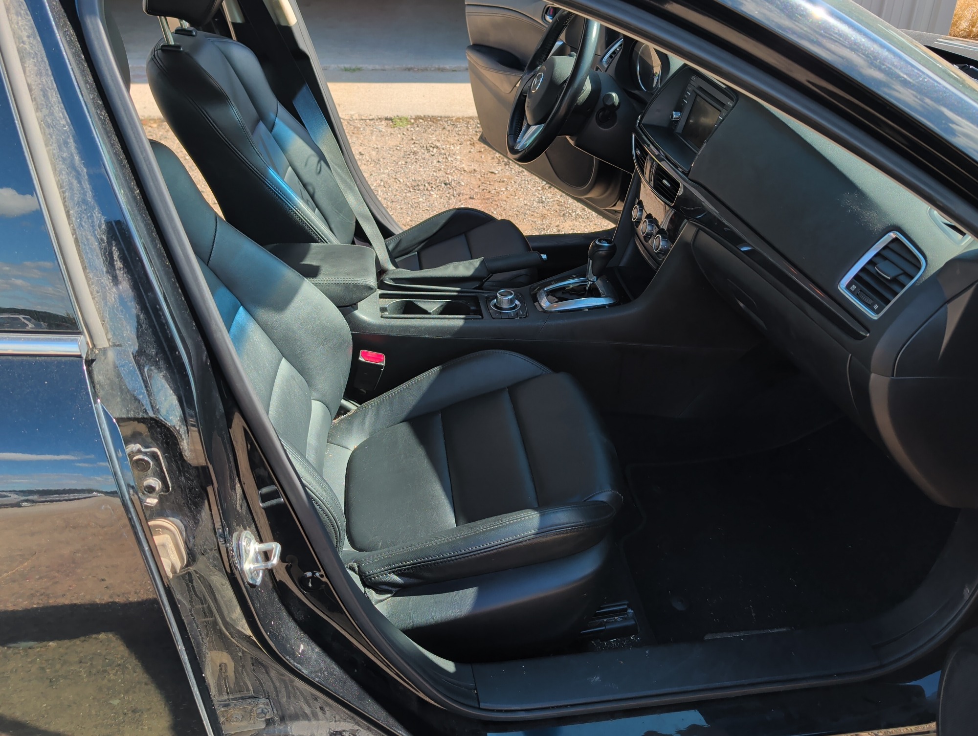 2014 mazda mazda6 i-touring-plus with 301023 miles for sale near elk-river, minnesota 106552_31_passenger_seat.jpg