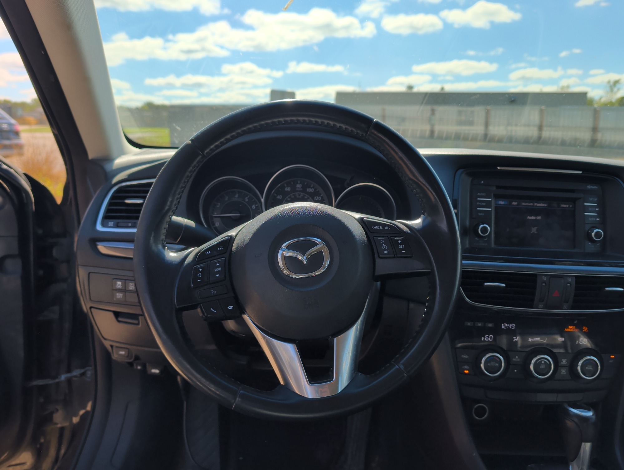2014 mazda mazda6 i-touring-plus with 301023 miles for sale near elk-river, minnesota 106552_33_dash_from_driver.jpg