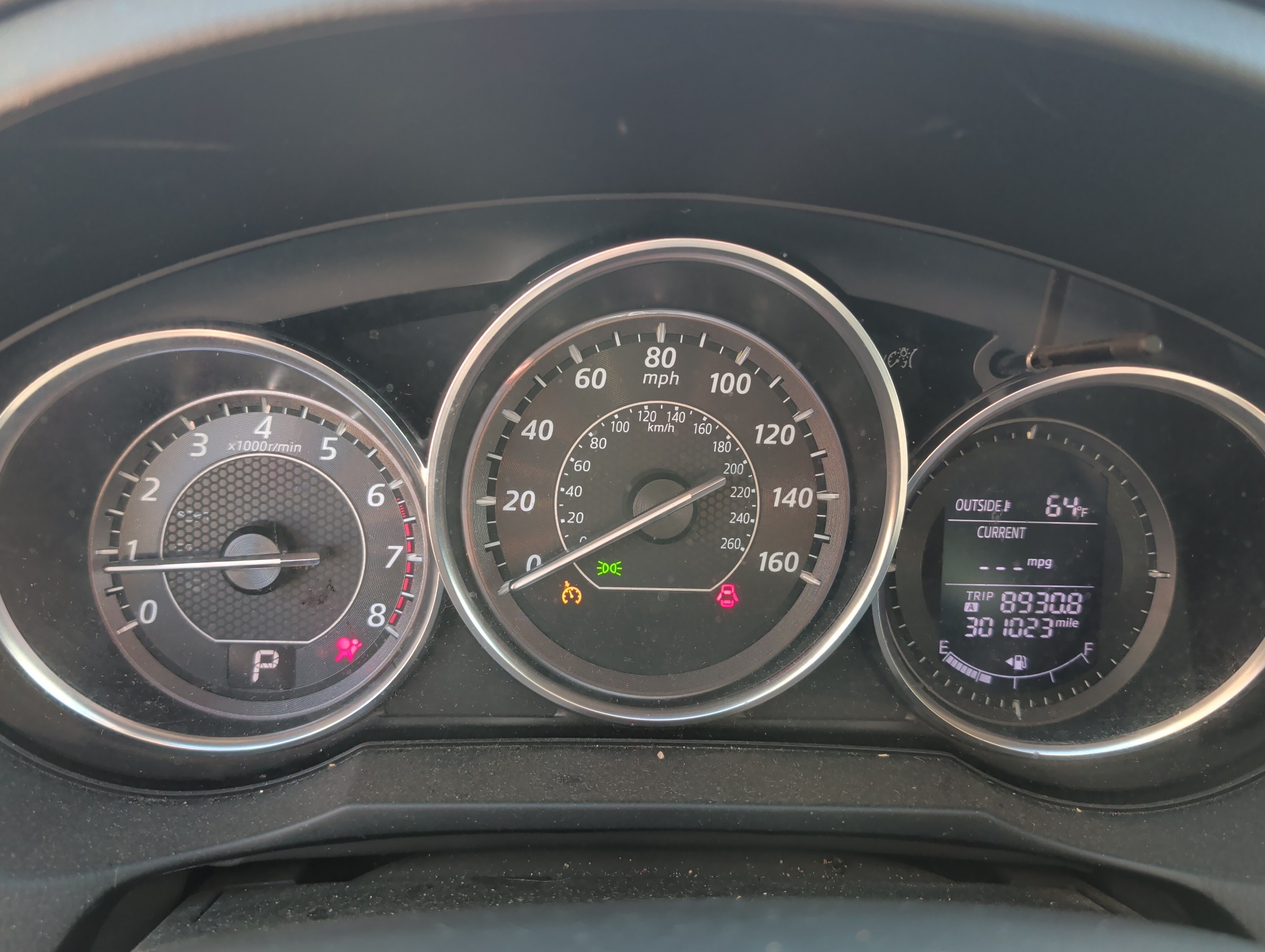 2014 mazda mazda6 i-touring-plus with 301023 miles for sale near elk-river, minnesota 106552_43_gauge_cluster.jpg