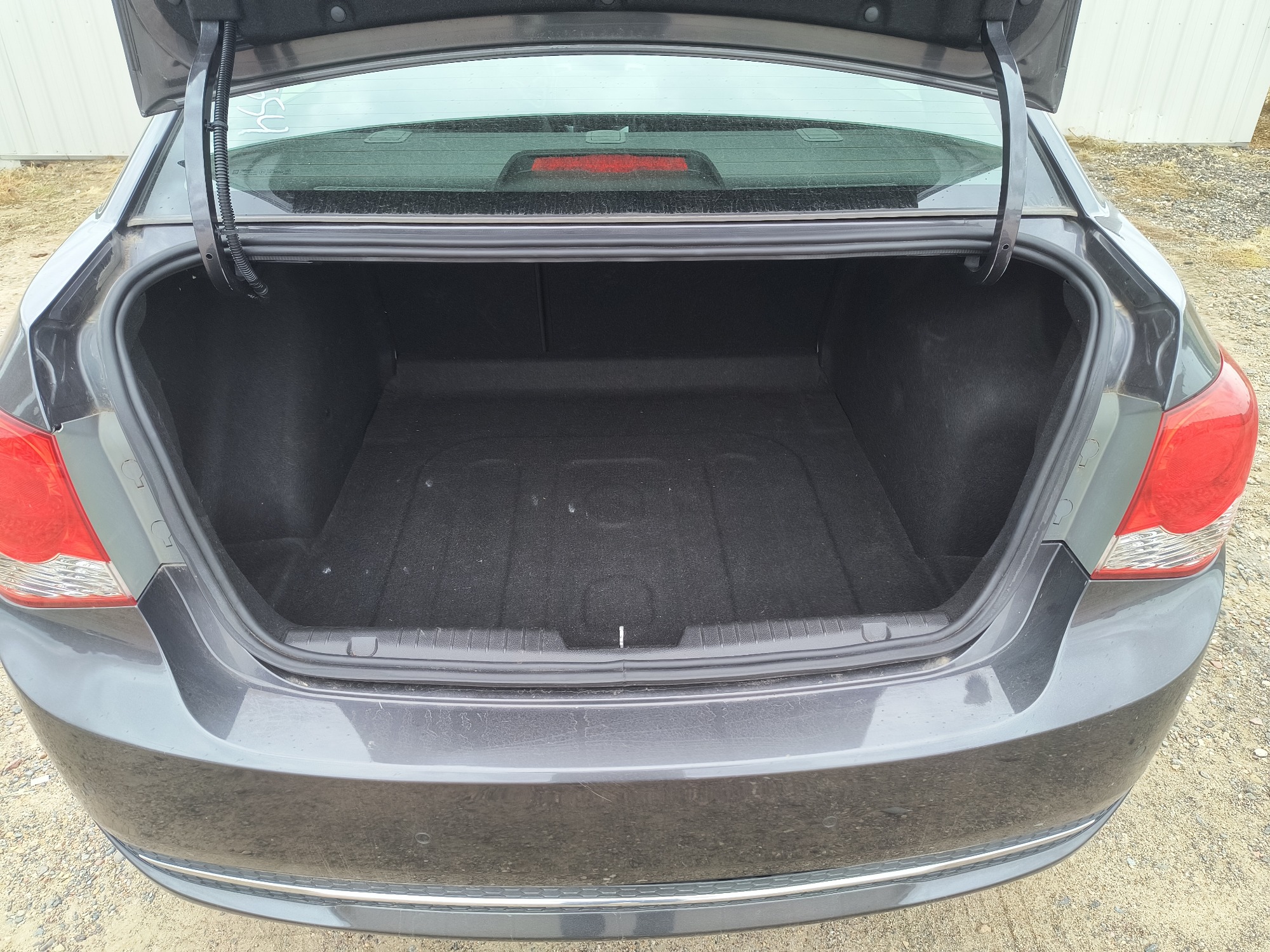 2011 chevrolet cruze ltz with 157761 miles for sale near elk-river, minnesota 106554_26_trunk.jpg