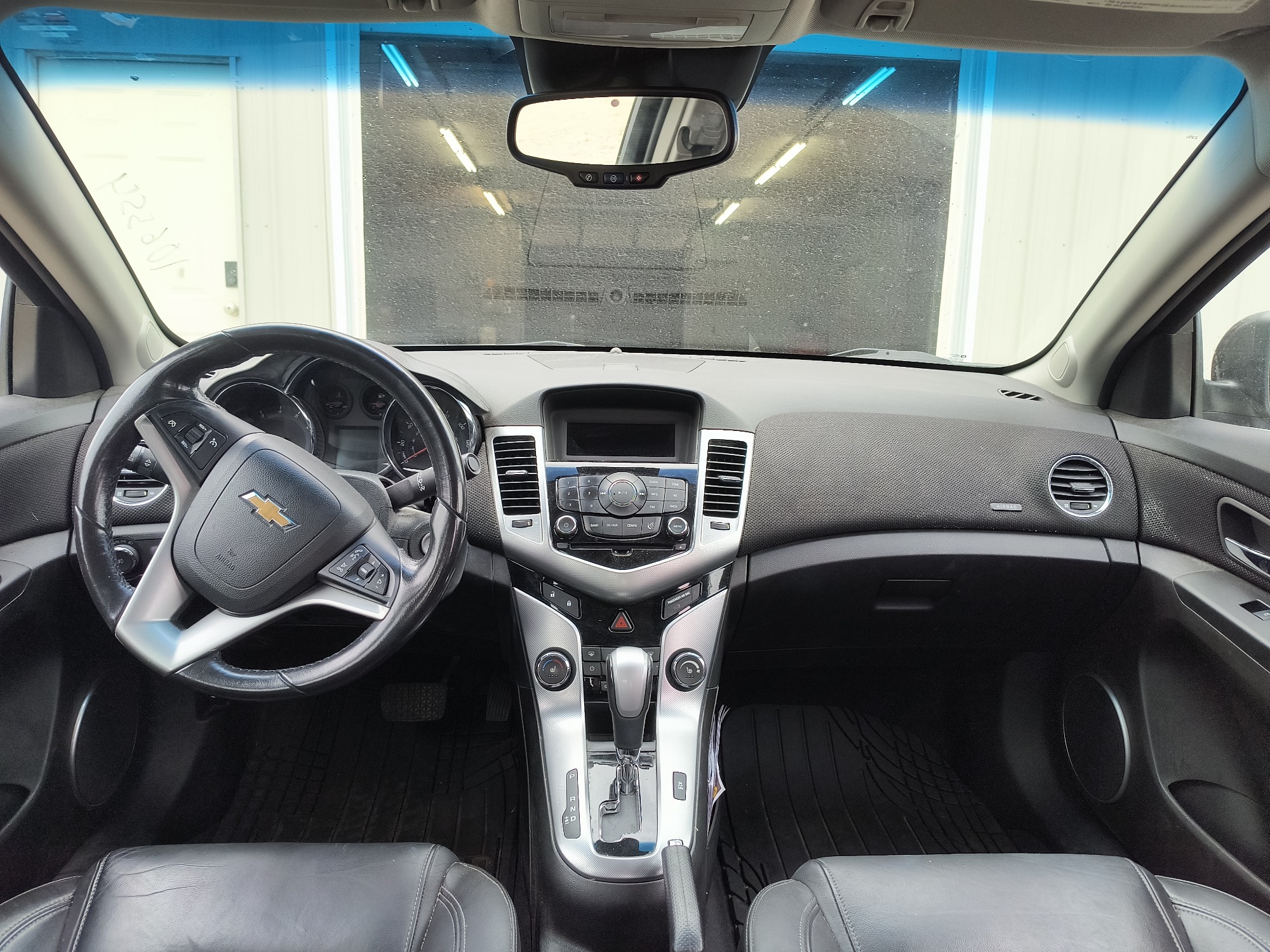 2011 chevrolet cruze ltz with 157761 miles for sale near elk-river, minnesota 106554_34_whole_dash.jpg