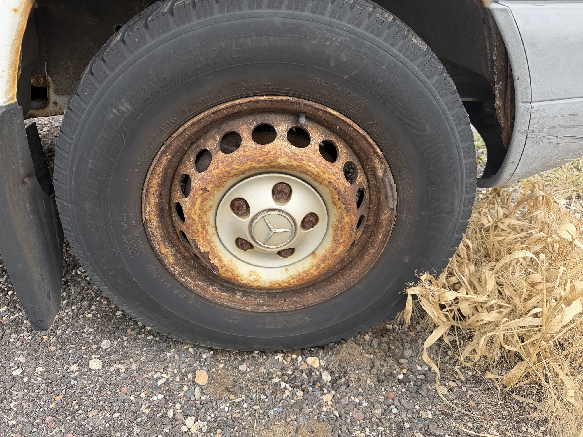 2006 dodge sprinter-wagon 2500-high-ceiling-140-in.-wb for sale near elk-river, minnesota 106555_15_front_pass_wheel.jpg