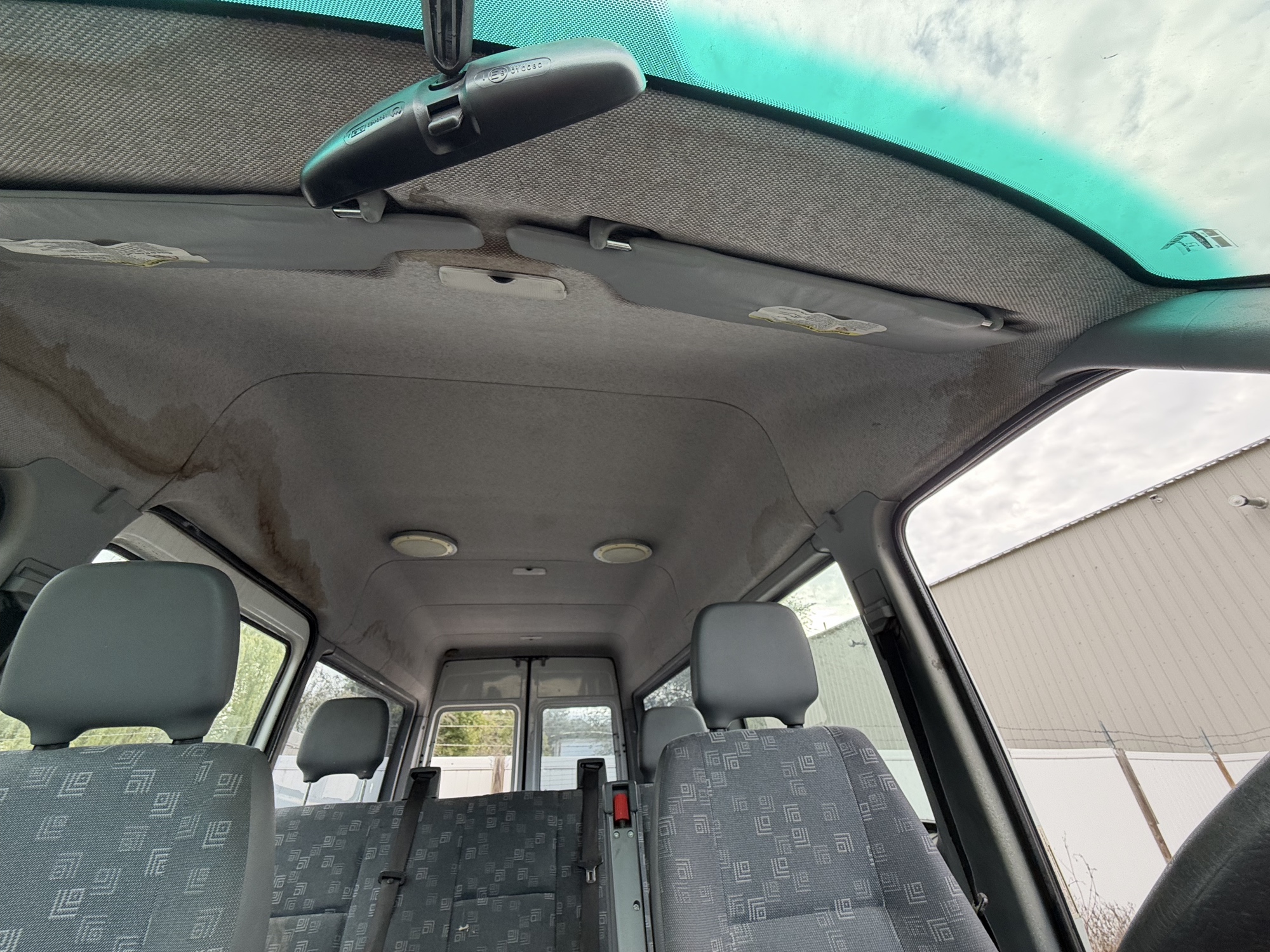 2006 dodge sprinter-wagon 2500-high-ceiling-140-in.-wb for sale near elk-river, minnesota 106555_c02.jpg