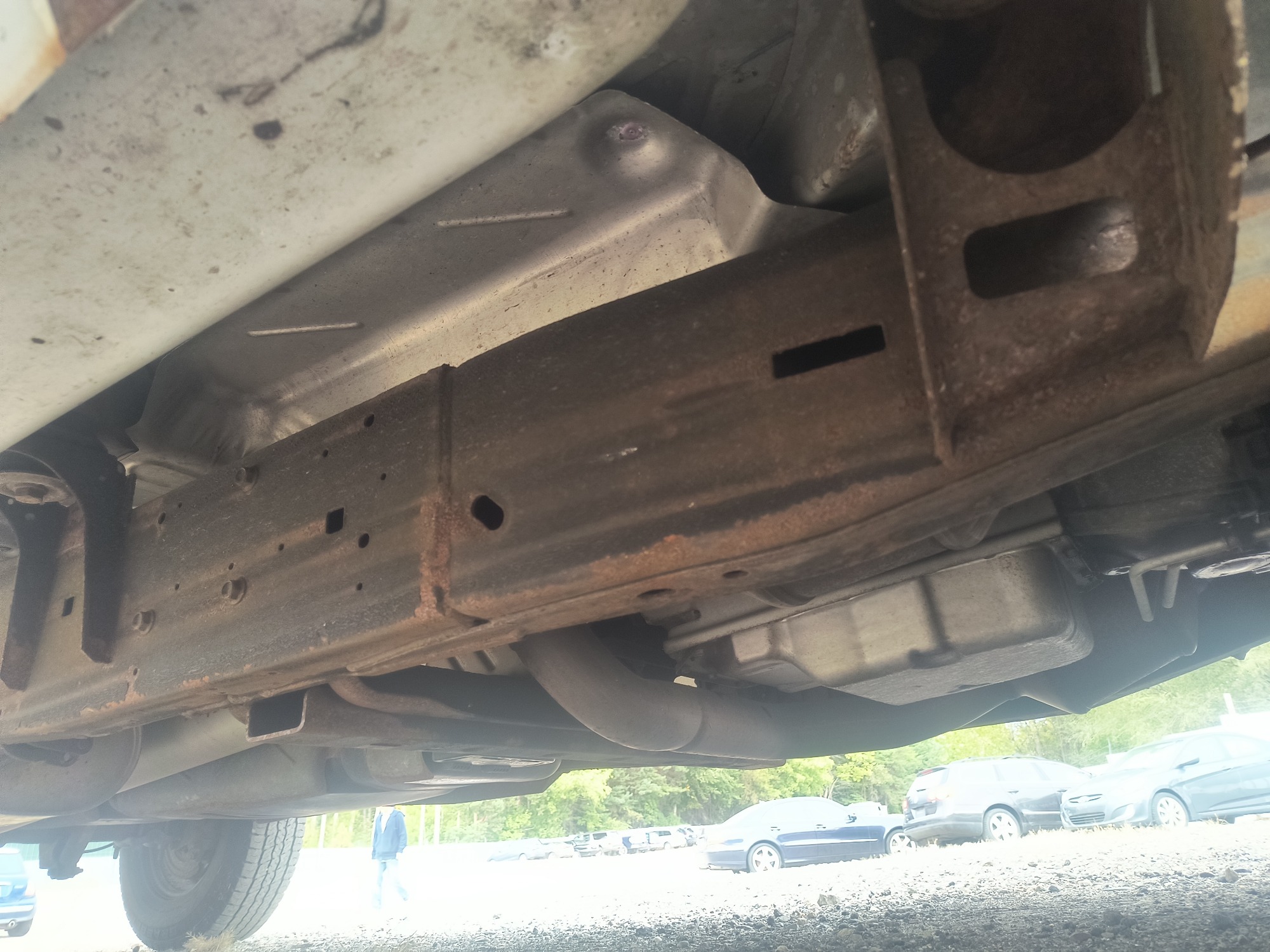 2014 chevrolet express 2500-cargo with 199160 miles for sale near elk-river, minnesota 106556_21_undercar_pass_side.jpg