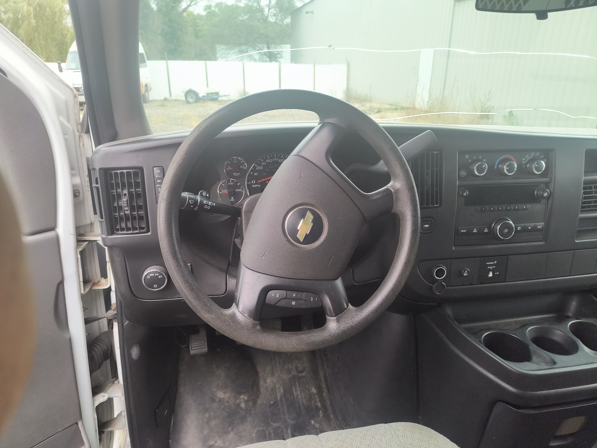 2014 chevrolet express 2500-cargo with 199160 miles for sale near elk-river, minnesota 106556_33_dash_from_driver.jpg