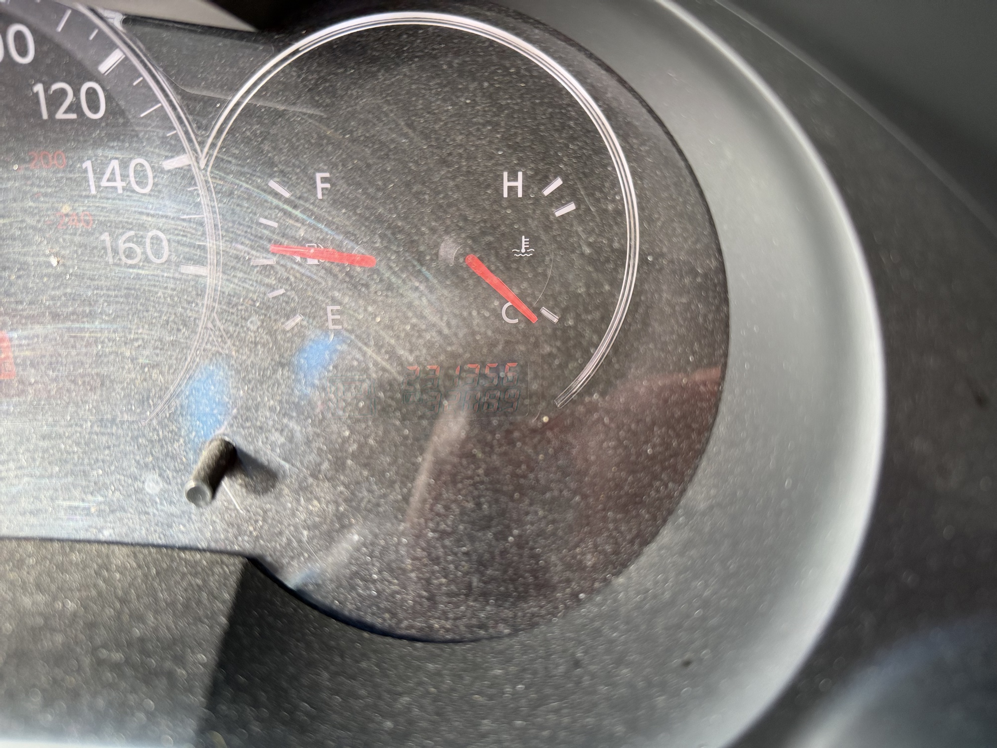 2010 nissan altima 2.5-s with 231356 miles for sale near elk-river, minnesota 106560_44_mileage_closeup.jpg