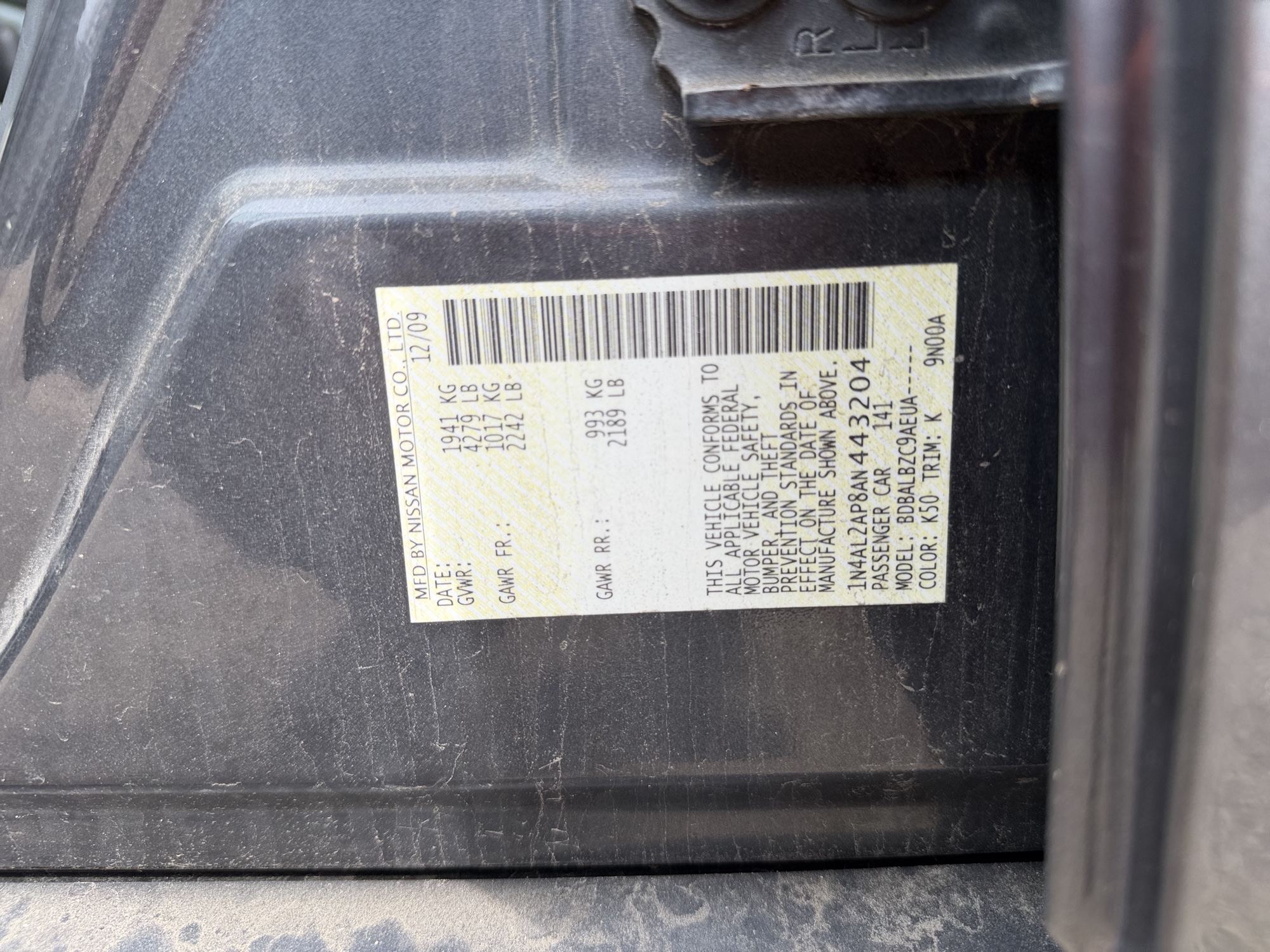 2010 nissan altima 2.5-s with 231356 miles for sale near elk-river, minnesota 106560_47_door_vin_sticker.jpg