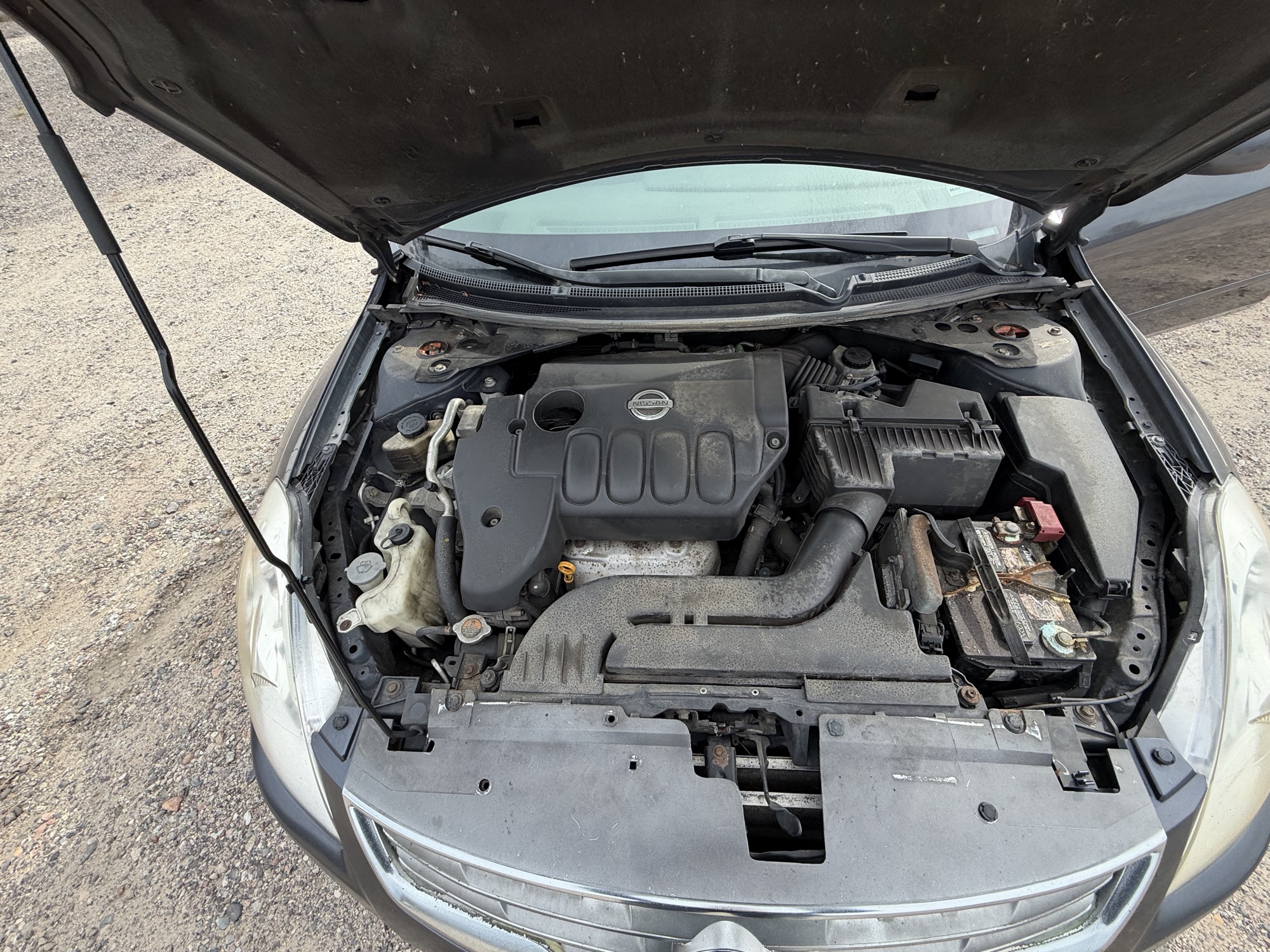 2010 nissan altima 2.5-s with 231356 miles for sale near elk-river, minnesota 106560_49_engine_bay.jpg