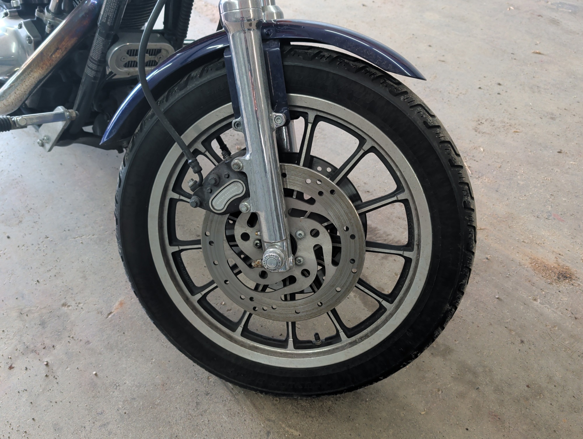 2000 harley-davidson fxds - with 32149 miles for sale near elk-river, minnesota 106561_15_front_pass_wheel.jpg