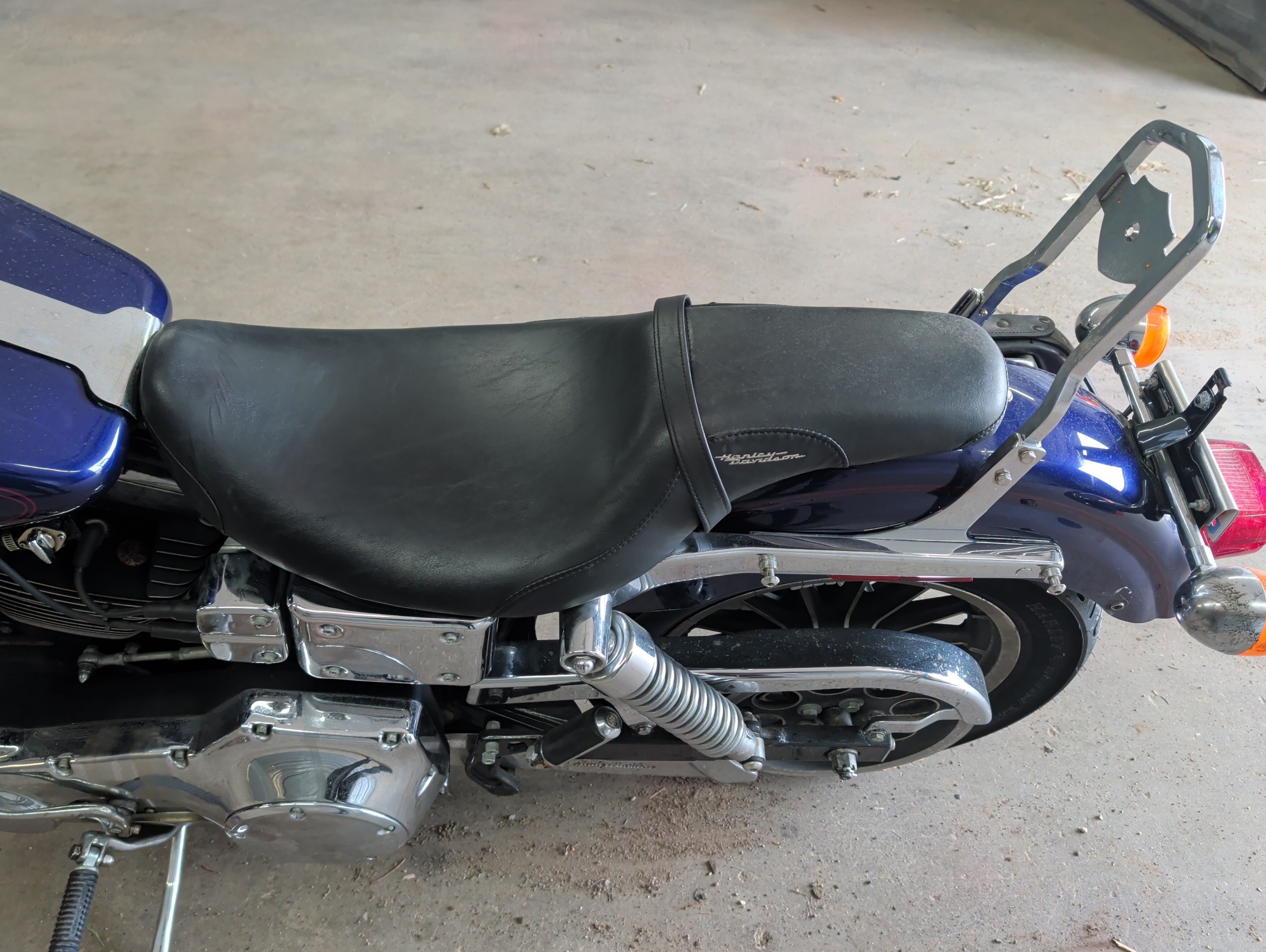 2000 harley-davidson fxds - with 32149 miles for sale near elk-river, minnesota 106561_24_drv_rear_seat.jpg