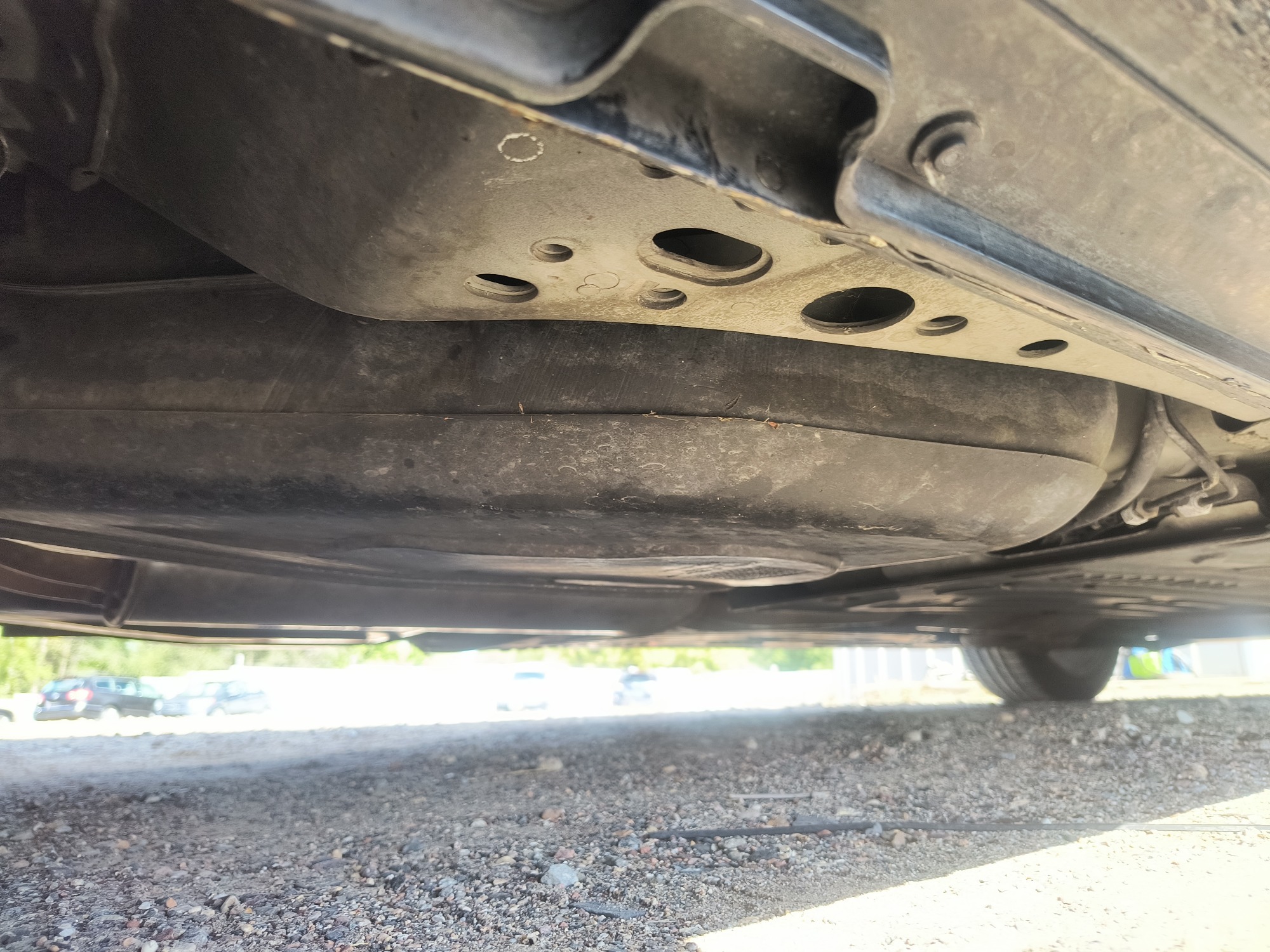 2005 jaguar xj-series xj8l with 123017 miles for sale near elk-river, minnesota 106564_20_undercar_rear_pass.jpg