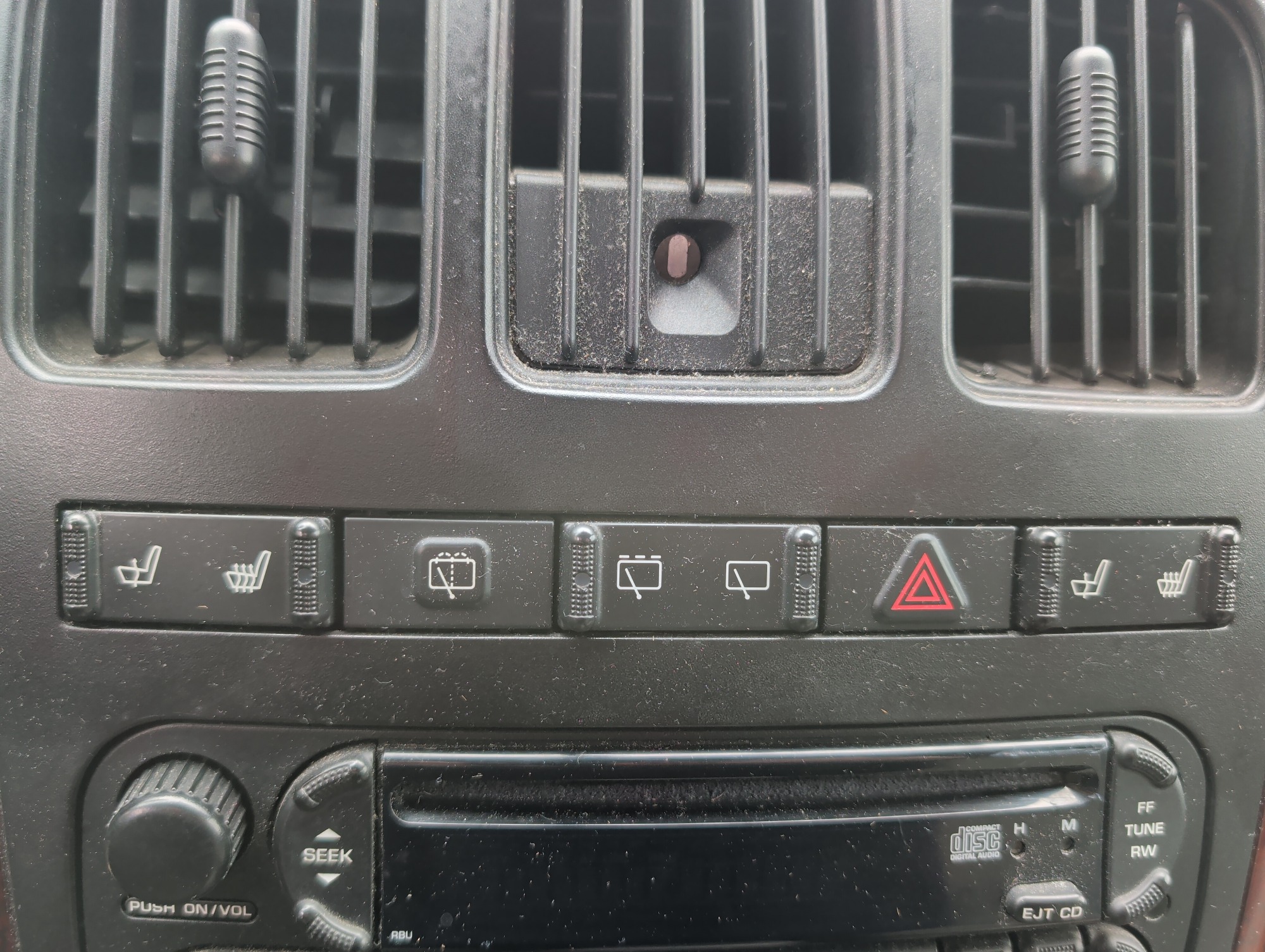 2003 chrysler town-and-country with 184015 miles for sale near elk-river, minnesota 106565_42_heated_seat_switches.jpg