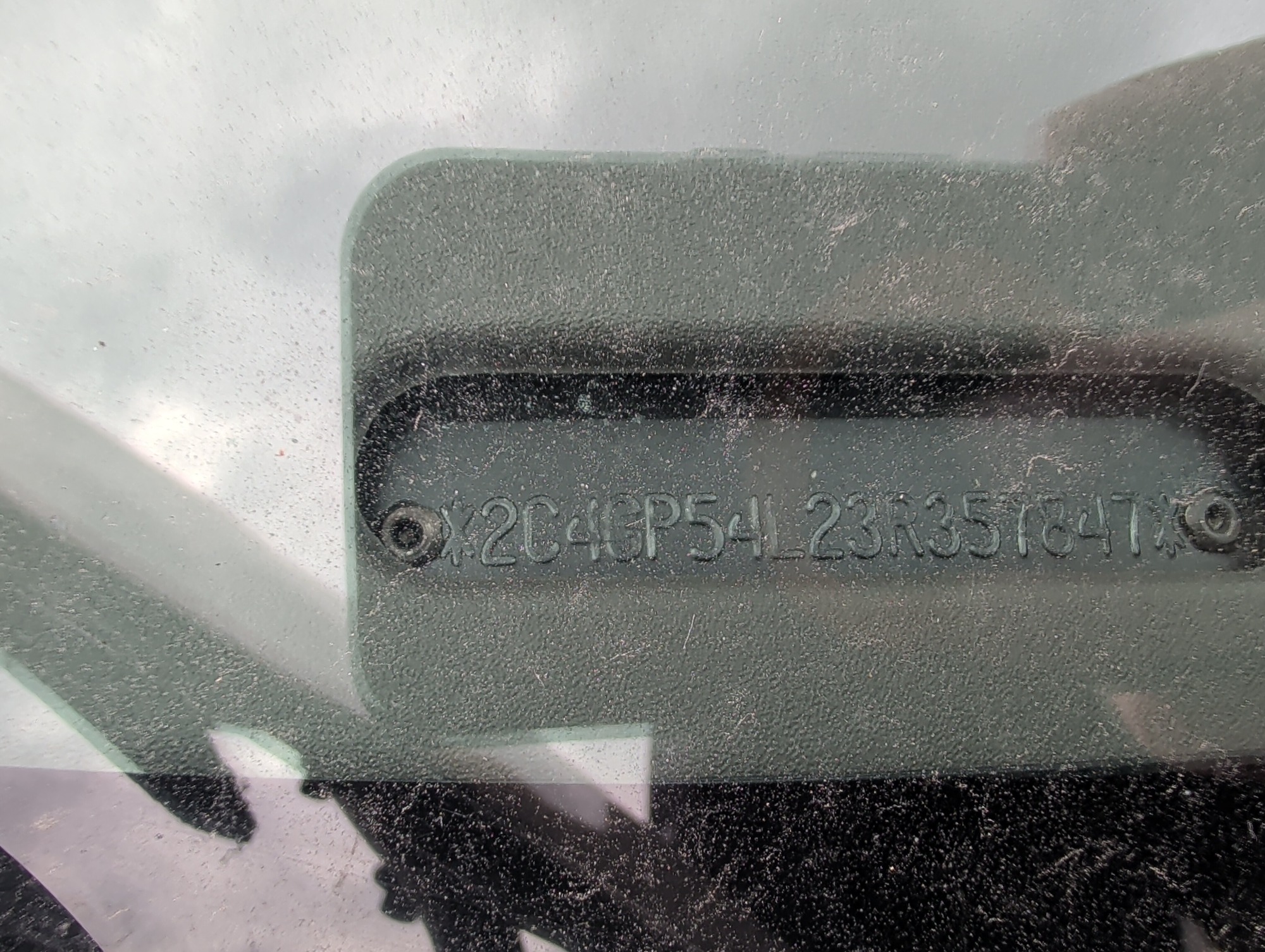 2003 chrysler town-and-country with 184015 miles for sale near elk-river, minnesota 106565_48_windshield_vin_plate.jpg