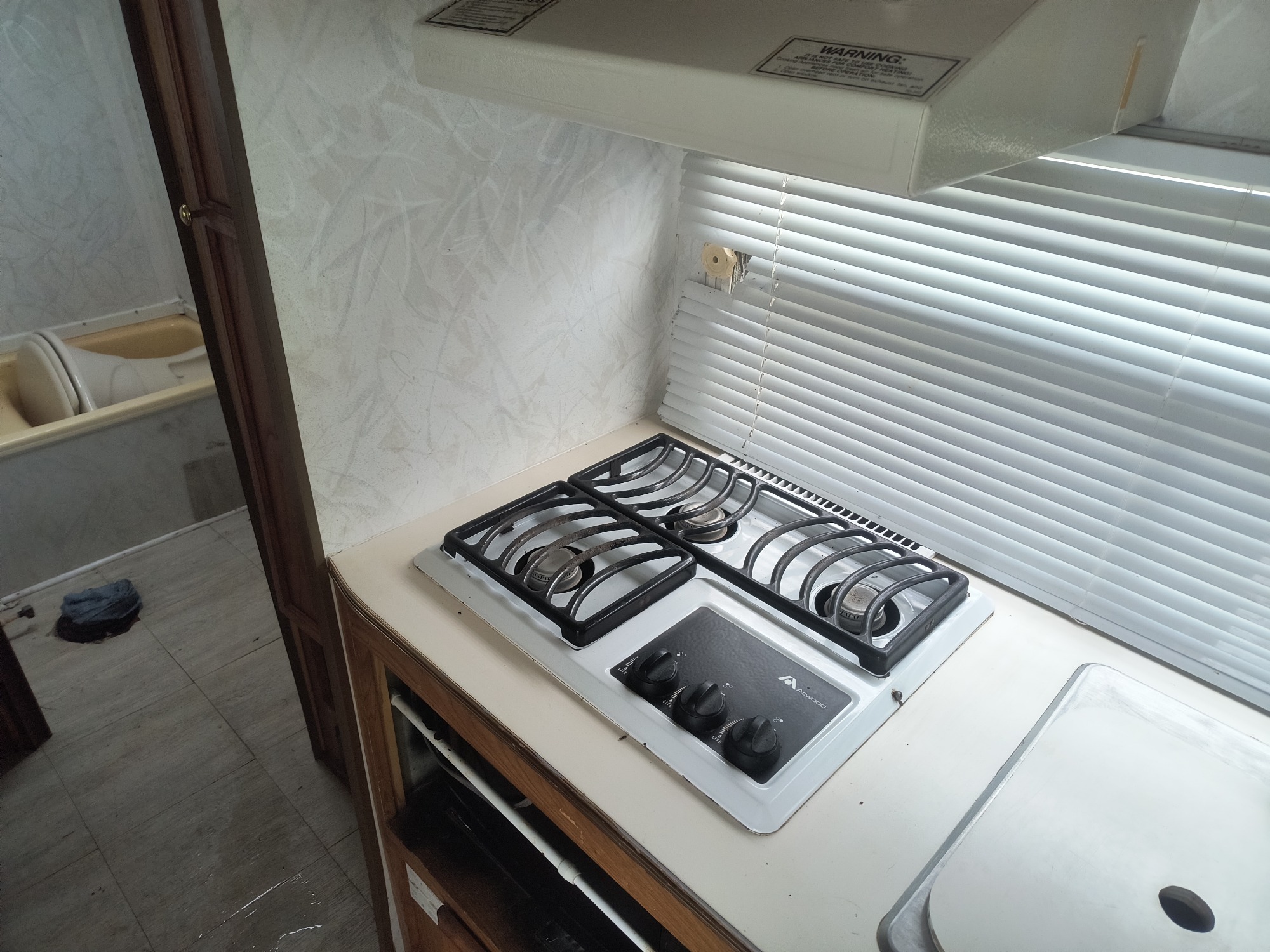 1998 aerolite travel-trailer - for sale near Elk River, Minnesota 106566_34_whole_dash.jpg
