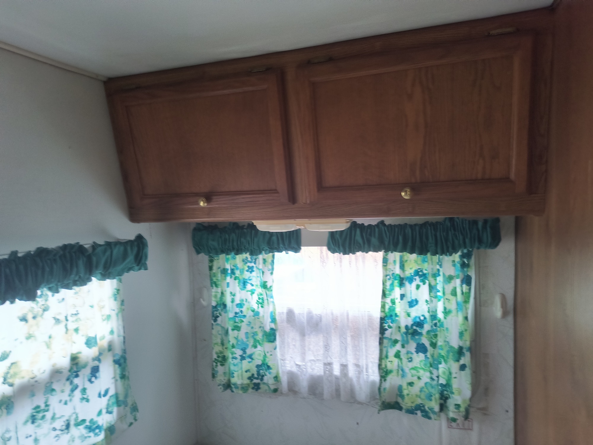 1998 aerolite travel-trailer - for sale near Elk River, Minnesota 106566_42_heated_seat_switches.jpg