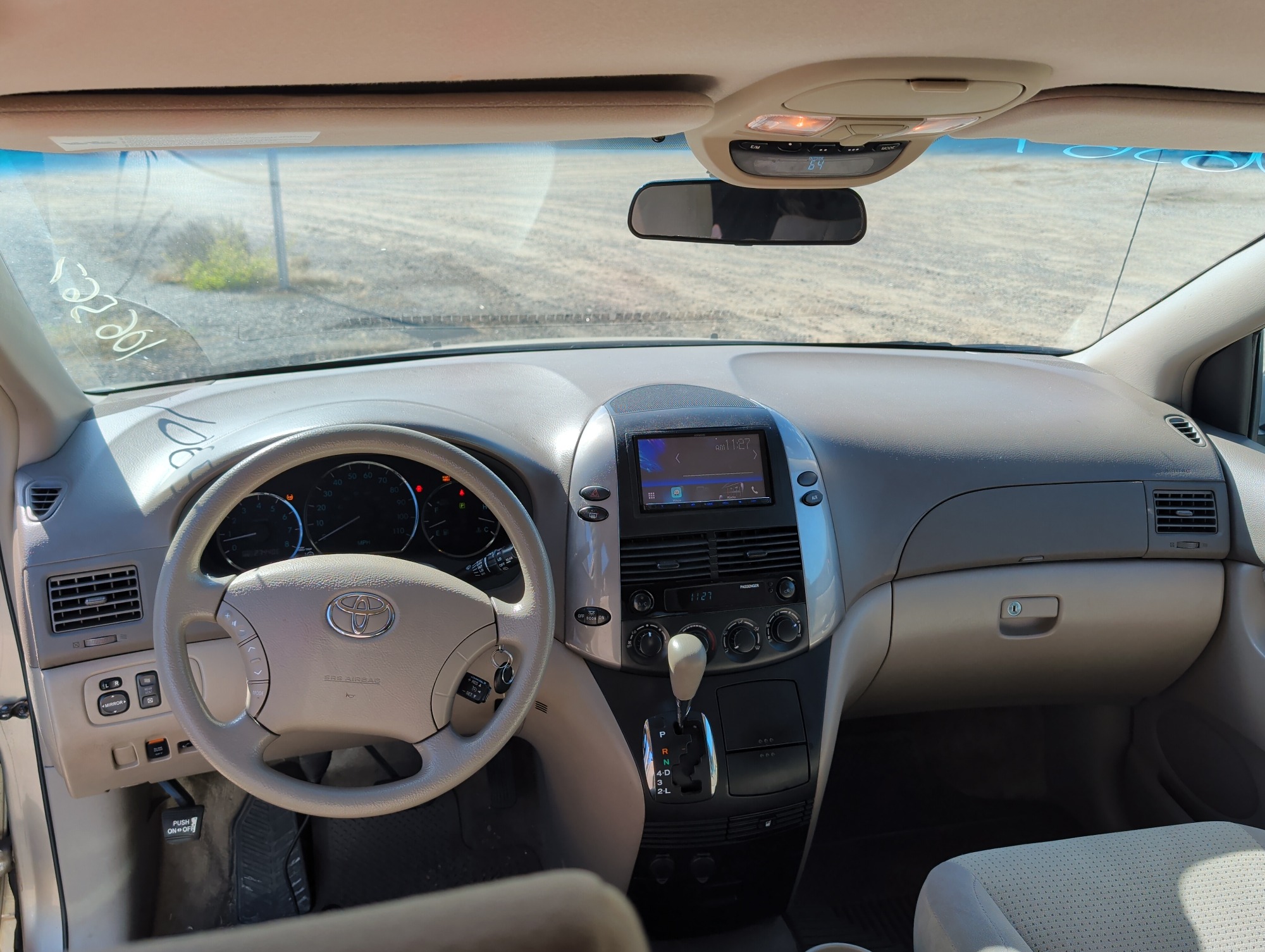 2006 toyota sienna le-7-passenger with 274406 miles for sale near elk-river, minnesota 106567_34_whole_dash.jpg