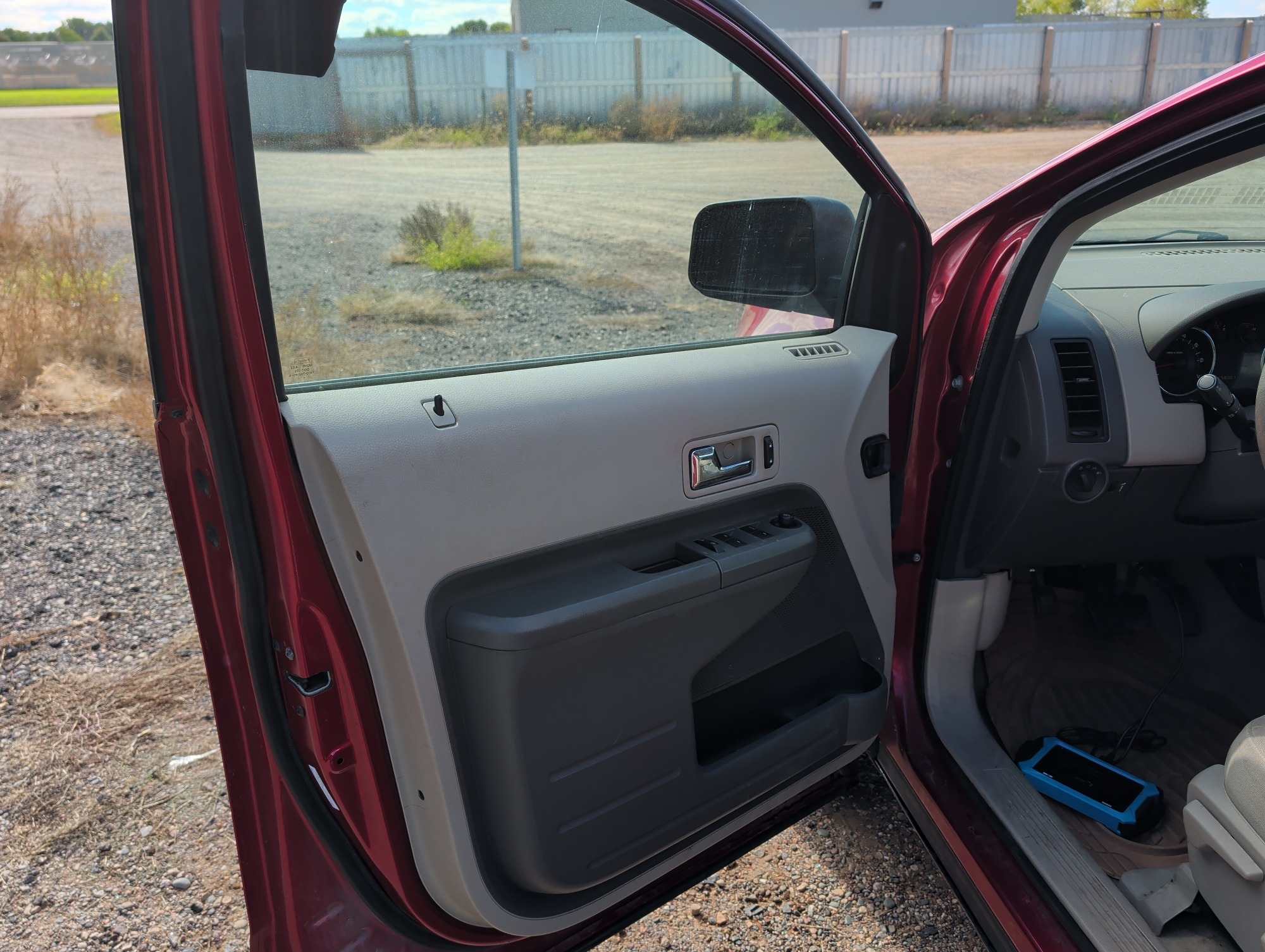 2007 ford edge se-fwd with 258081 miles for sale near elk-river, minnesota 106568_23_driver_door_panel.jpg