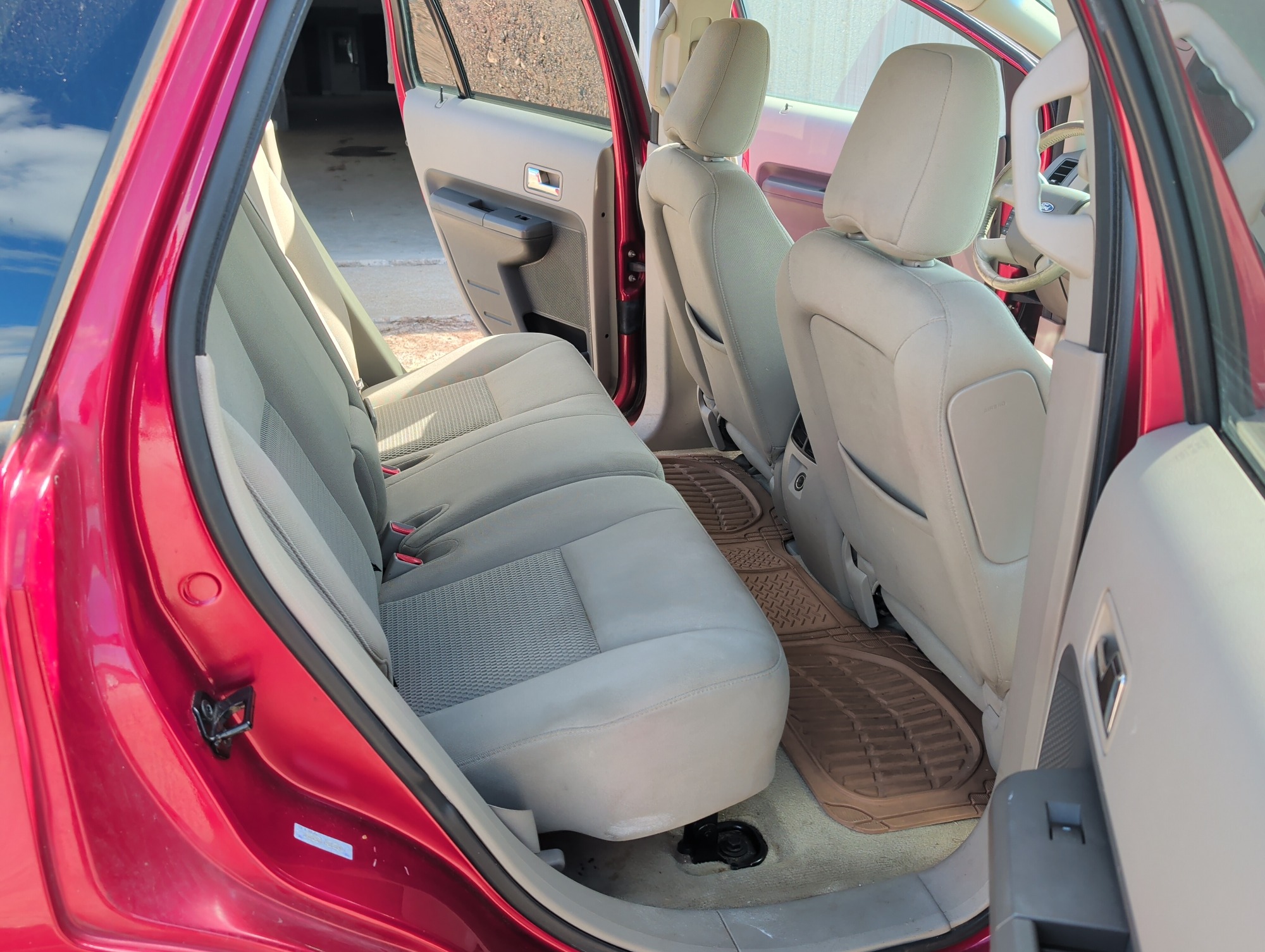 2007 ford edge se-fwd with 258081 miles for sale near elk-river, minnesota 106568_28_pass_rear_seat.jpg