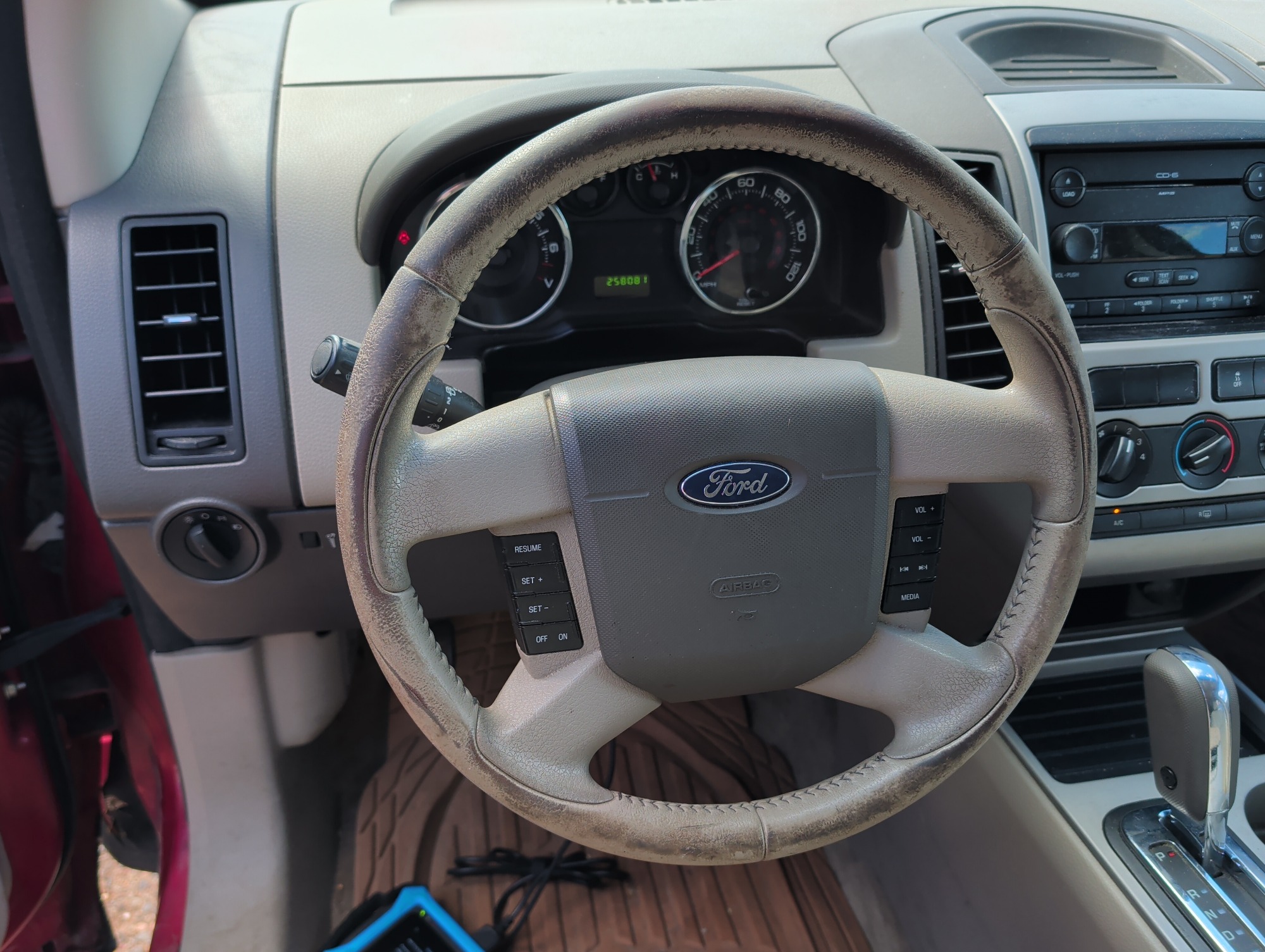 2007 ford edge se-fwd with 258081 miles for sale near elk-river, minnesota 106568_36_steering_wheel.jpg