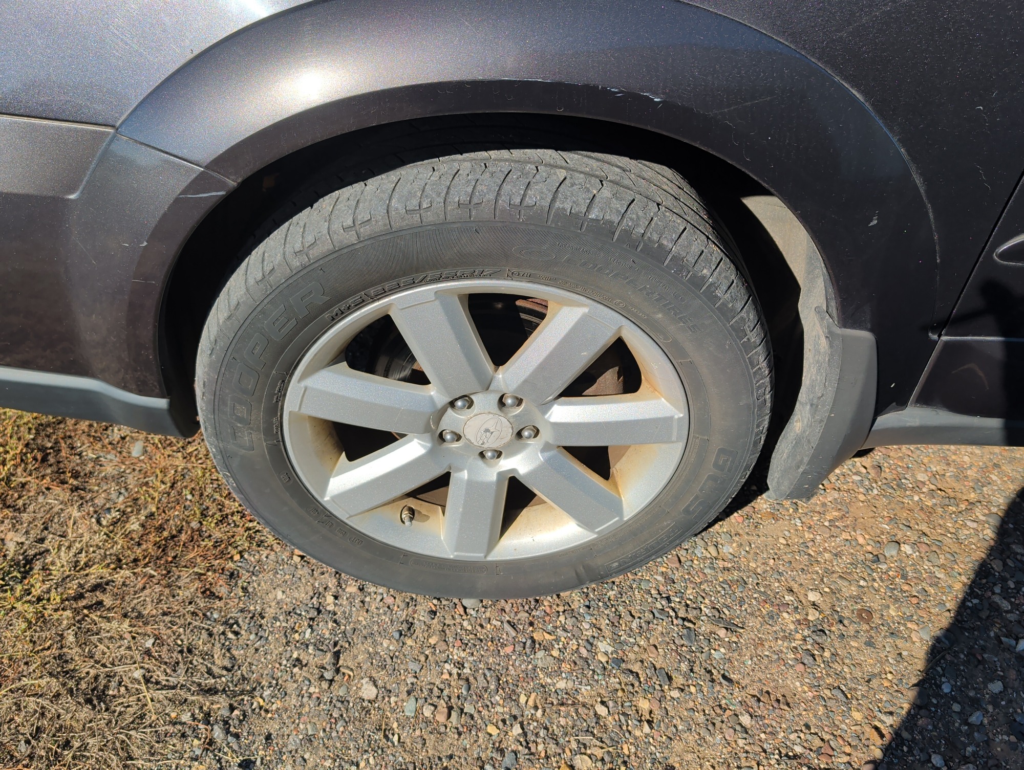 2008 subaru outback 2.5i with 185699 miles for sale near elk-river, minnesota 106569_12_drv_front_wheel.jpg