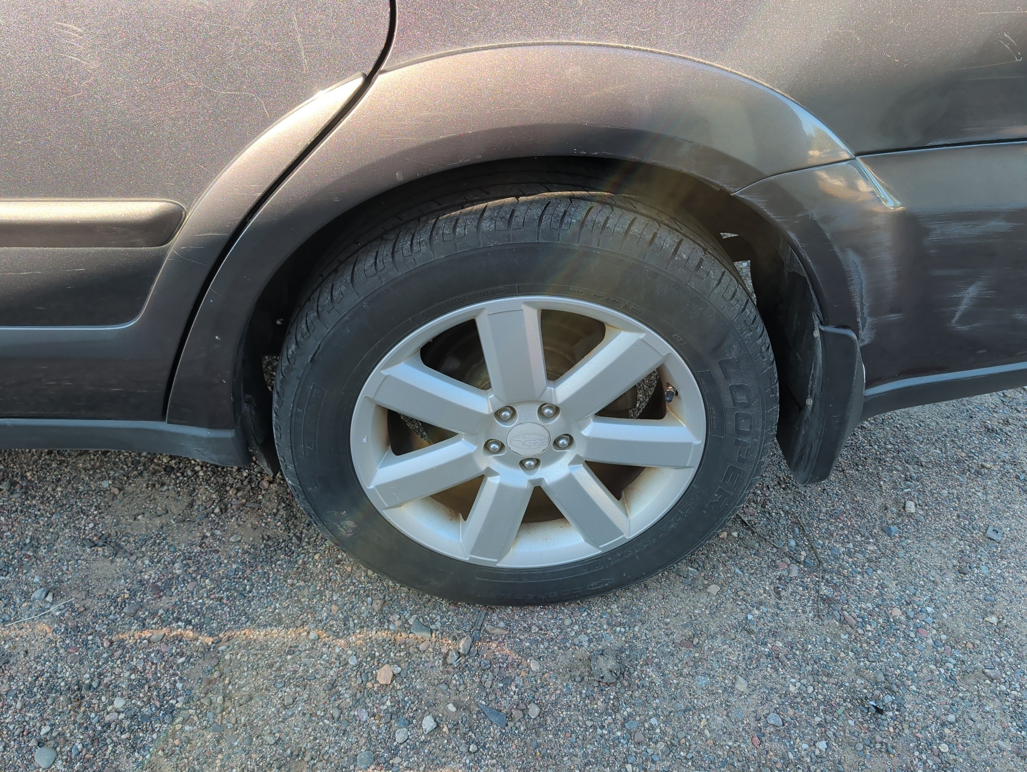 2008 subaru outback 2.5i with 185699 miles for sale near elk-river, minnesota 106569_13_rear_drv_wheel.jpg