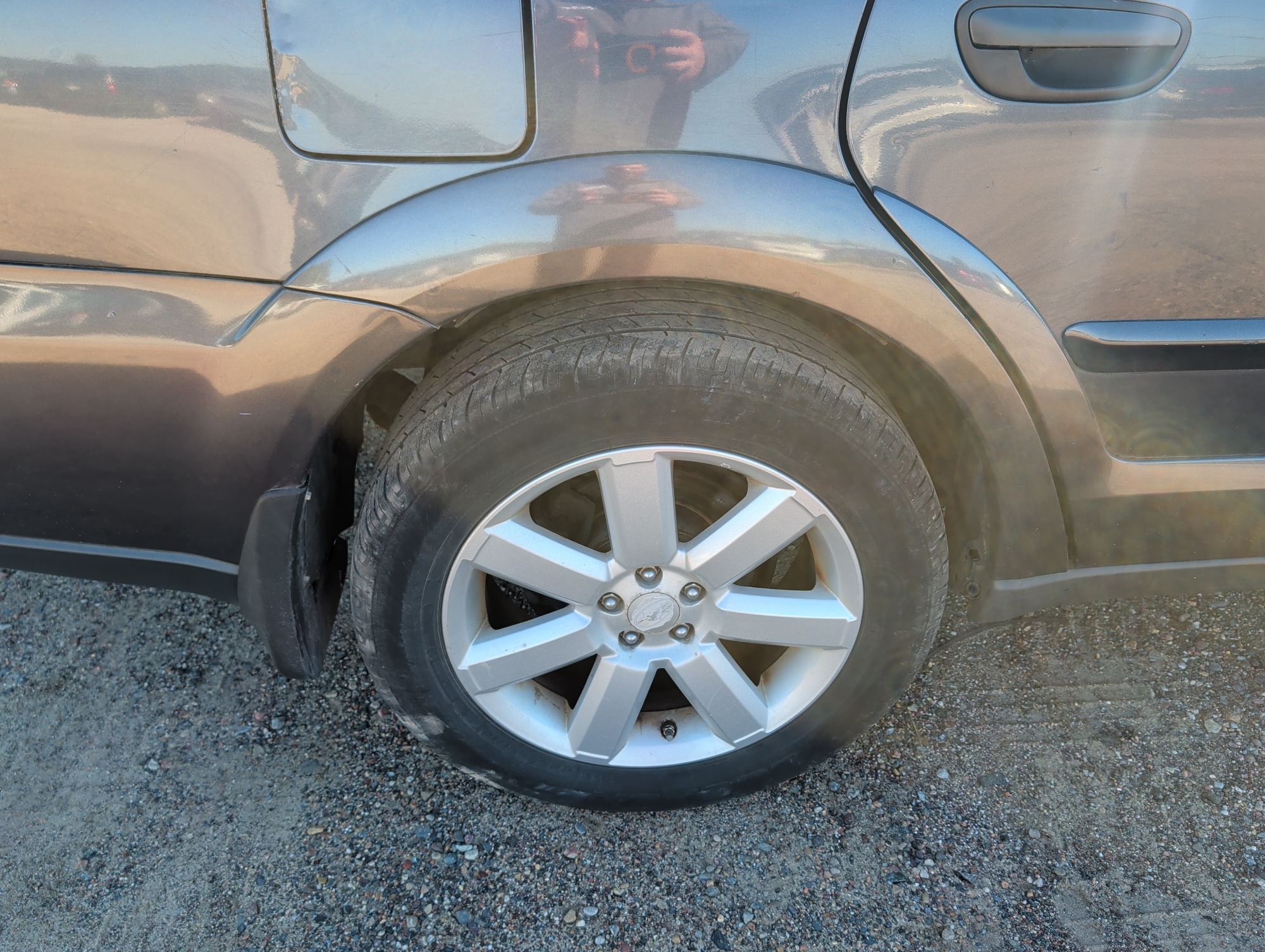 2008 subaru outback 2.5i with 185699 miles for sale near elk-river, minnesota 106569_14_rear_pass_wheel.jpg