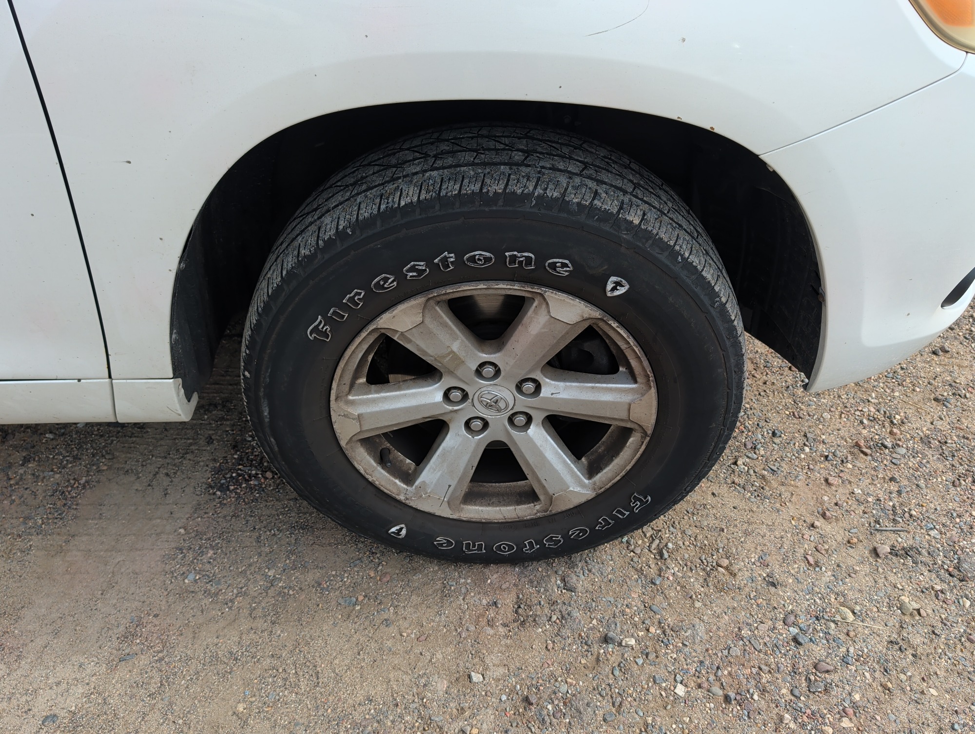 2008 toyota highlander base-4wd with 296754 miles for sale near elk-river, minnesota 106570_15_front_pass_wheel.jpg