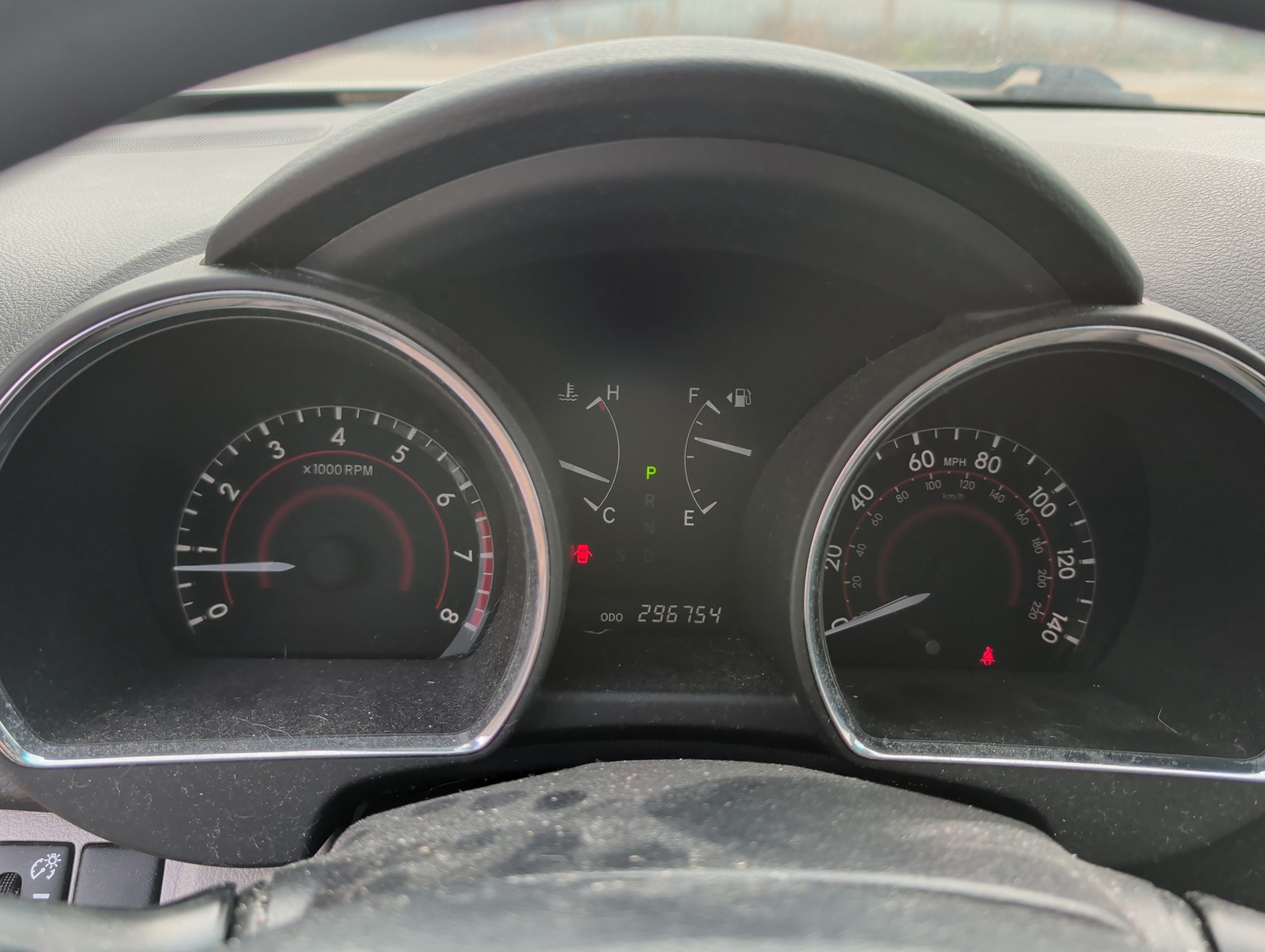 2008 toyota highlander base-4wd with 296754 miles for sale near elk-river, minnesota 106570_43_gauge_cluster.jpg