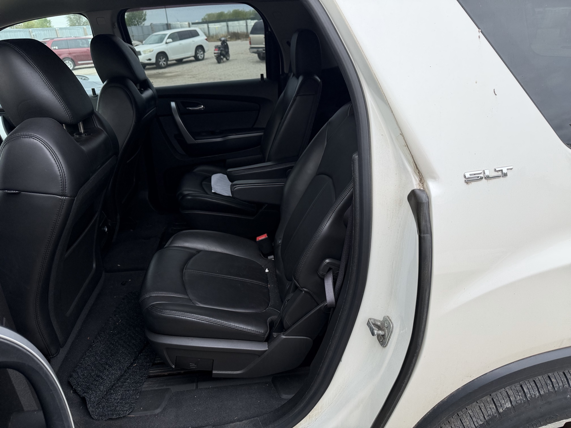 2012 gmc acadia slt-1-awd with 221954 miles for sale near elk-river, minnesota 106571_24_drv_rear_seat.jpg