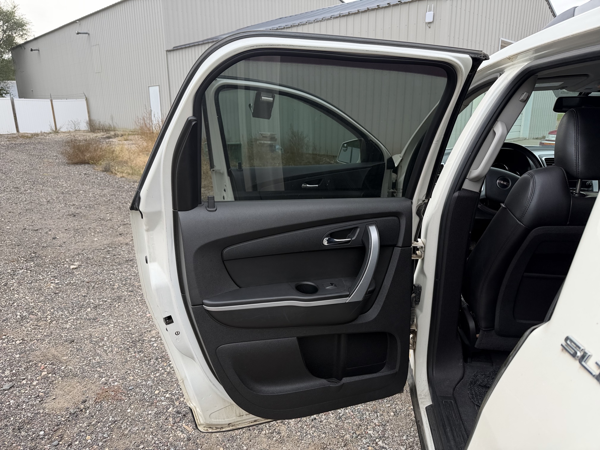2012 gmc acadia slt-1-awd with 221954 miles for sale near elk-river, minnesota 106571_25_drv_rear_door_panel.jpg