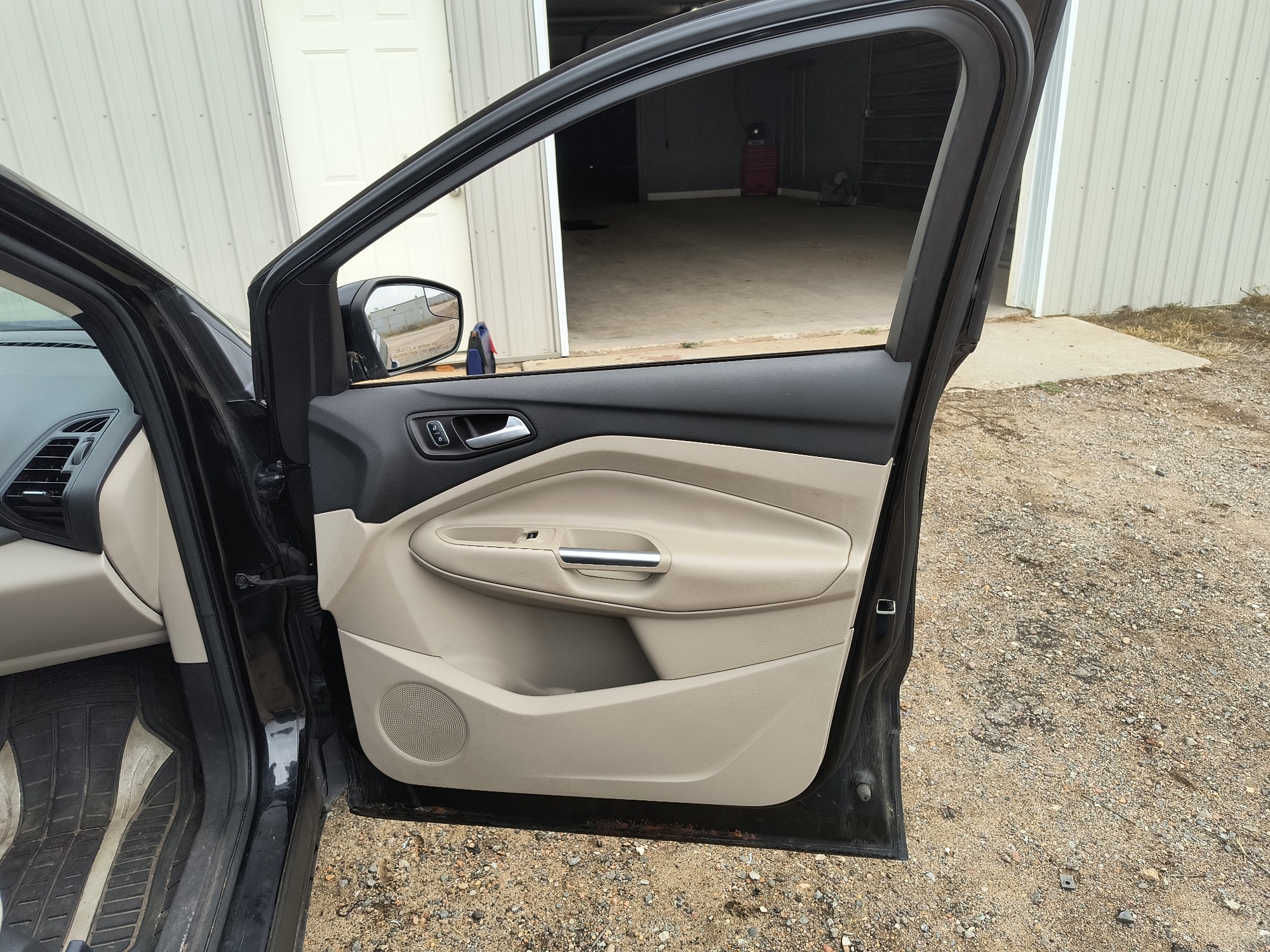 2017 ford escape se-4wd with 175150 miles for sale near Elk River, Minnesota 106576_32_passenger_door_panel.jpg