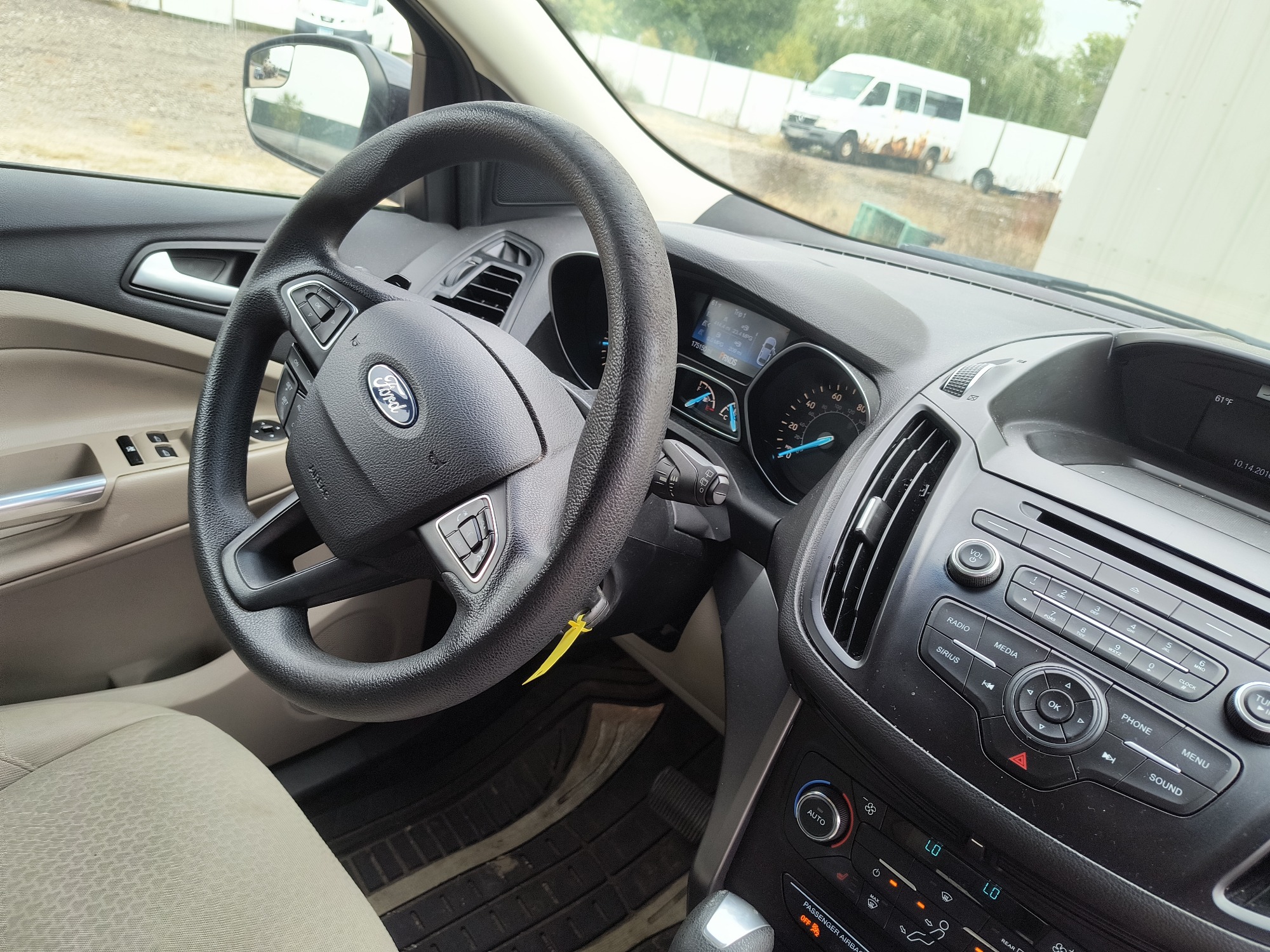 2017 ford escape se-4wd with 175150 miles for sale near Elk River, Minnesota 106576_36_steering_wheel.jpg