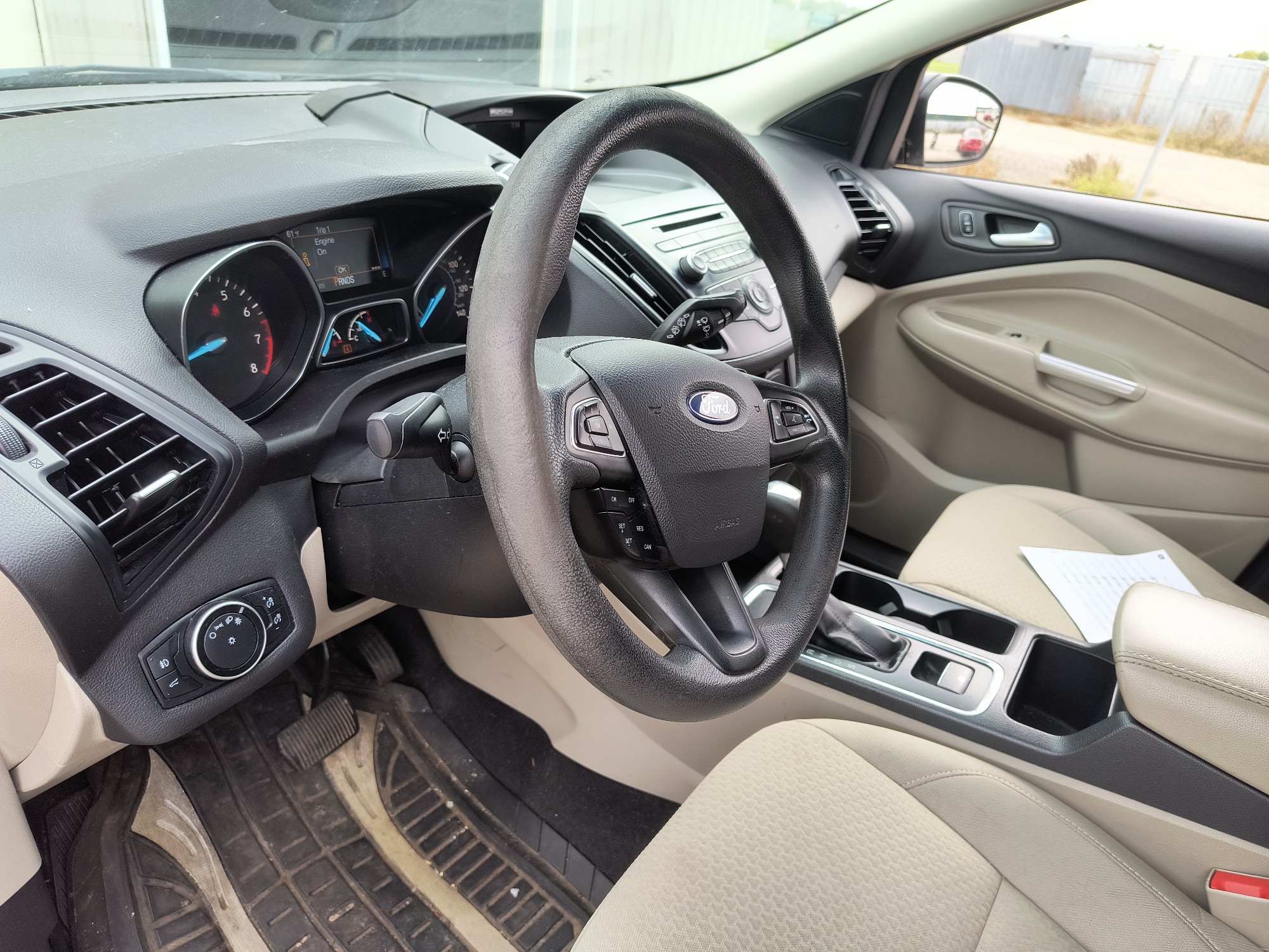 2017 ford escape se-4wd with 175150 miles for sale near Elk River, Minnesota 106576_37_left_of_steering_wheel.jpg