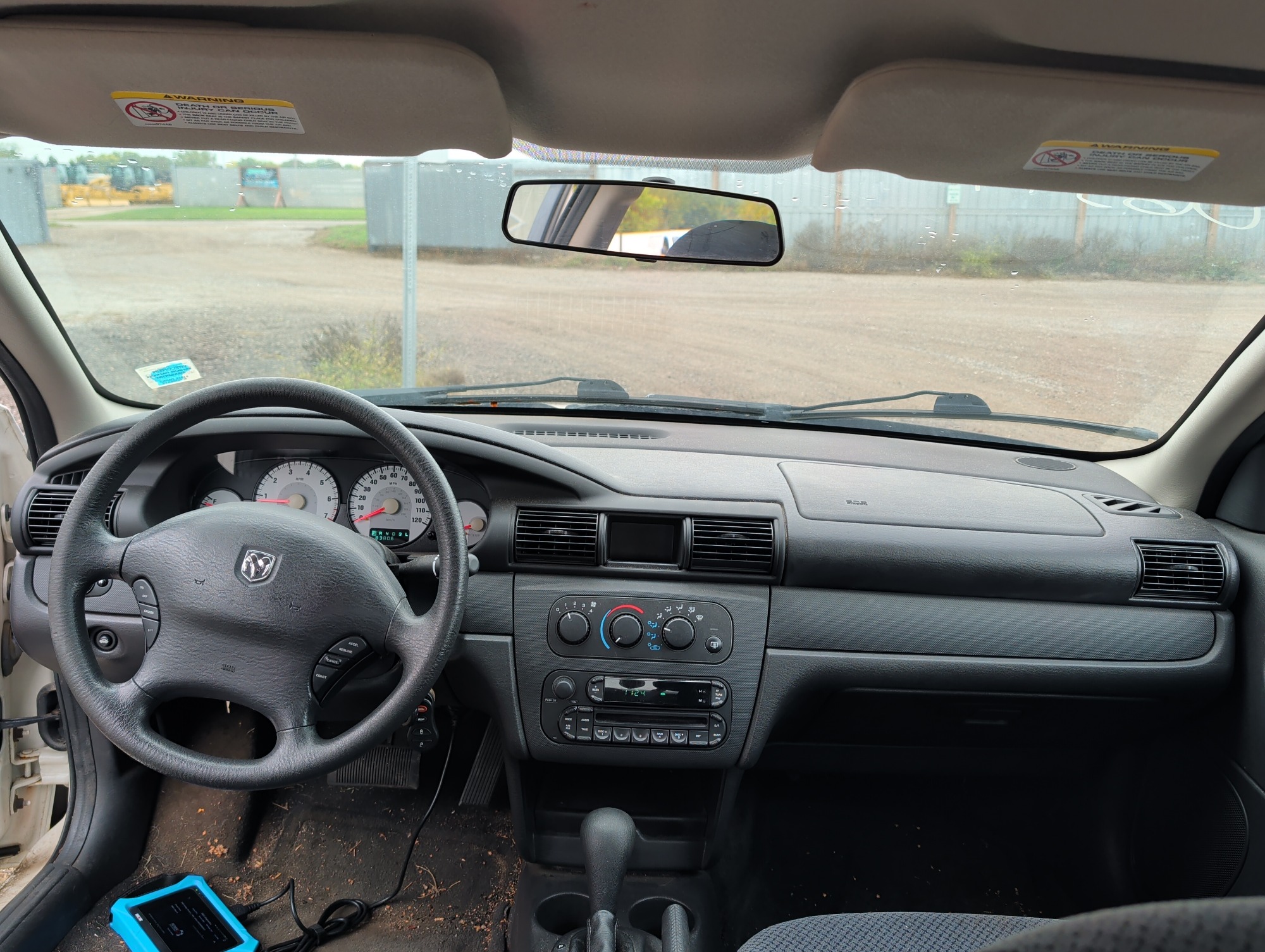2005 dodge stratus with 83806 miles for sale near Elk River, Minnesota 106577_34_whole_dash.jpg