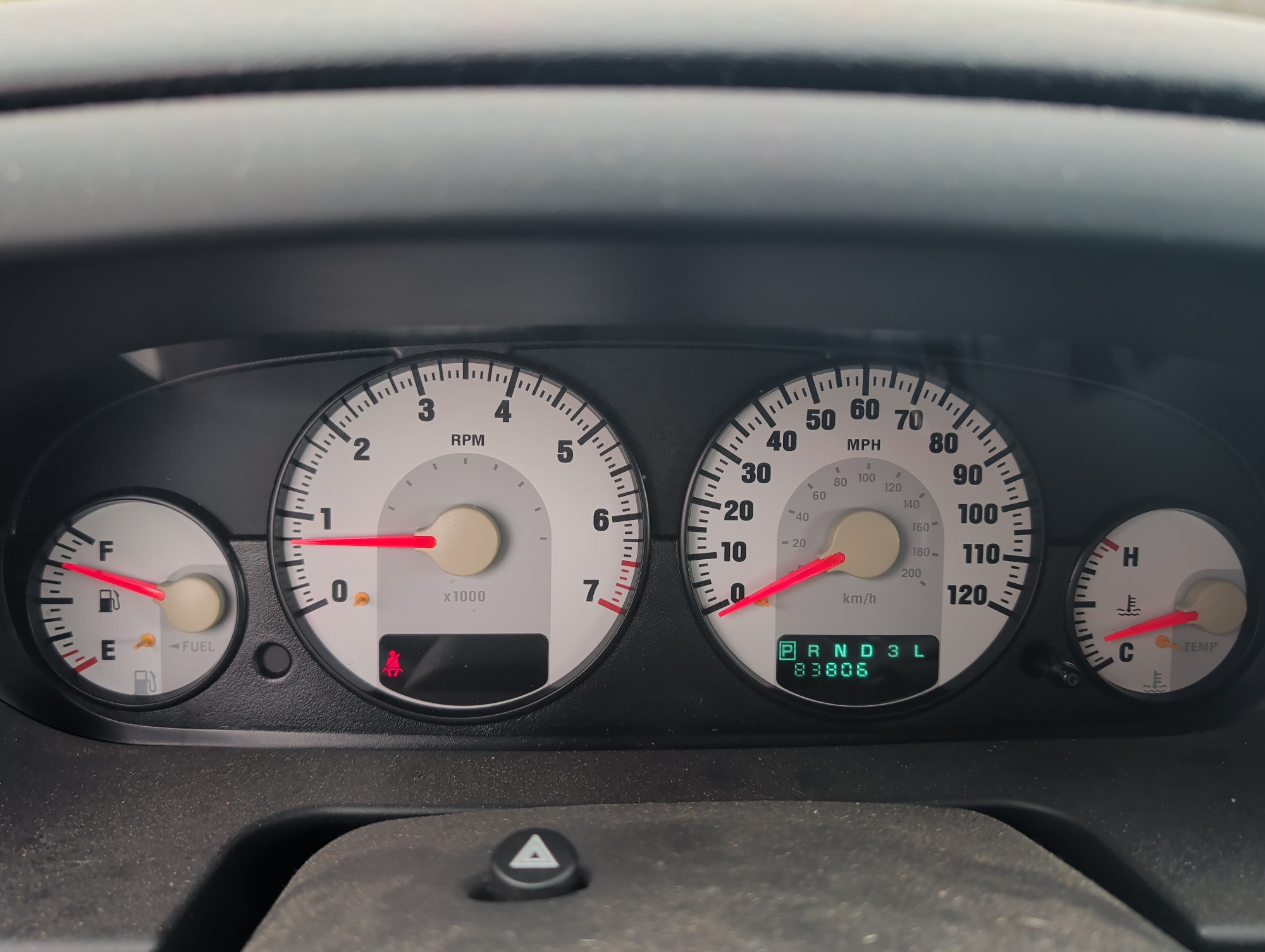 2005 dodge stratus with 83806 miles for sale near Elk River, Minnesota 106577_43_gauge_cluster.jpg