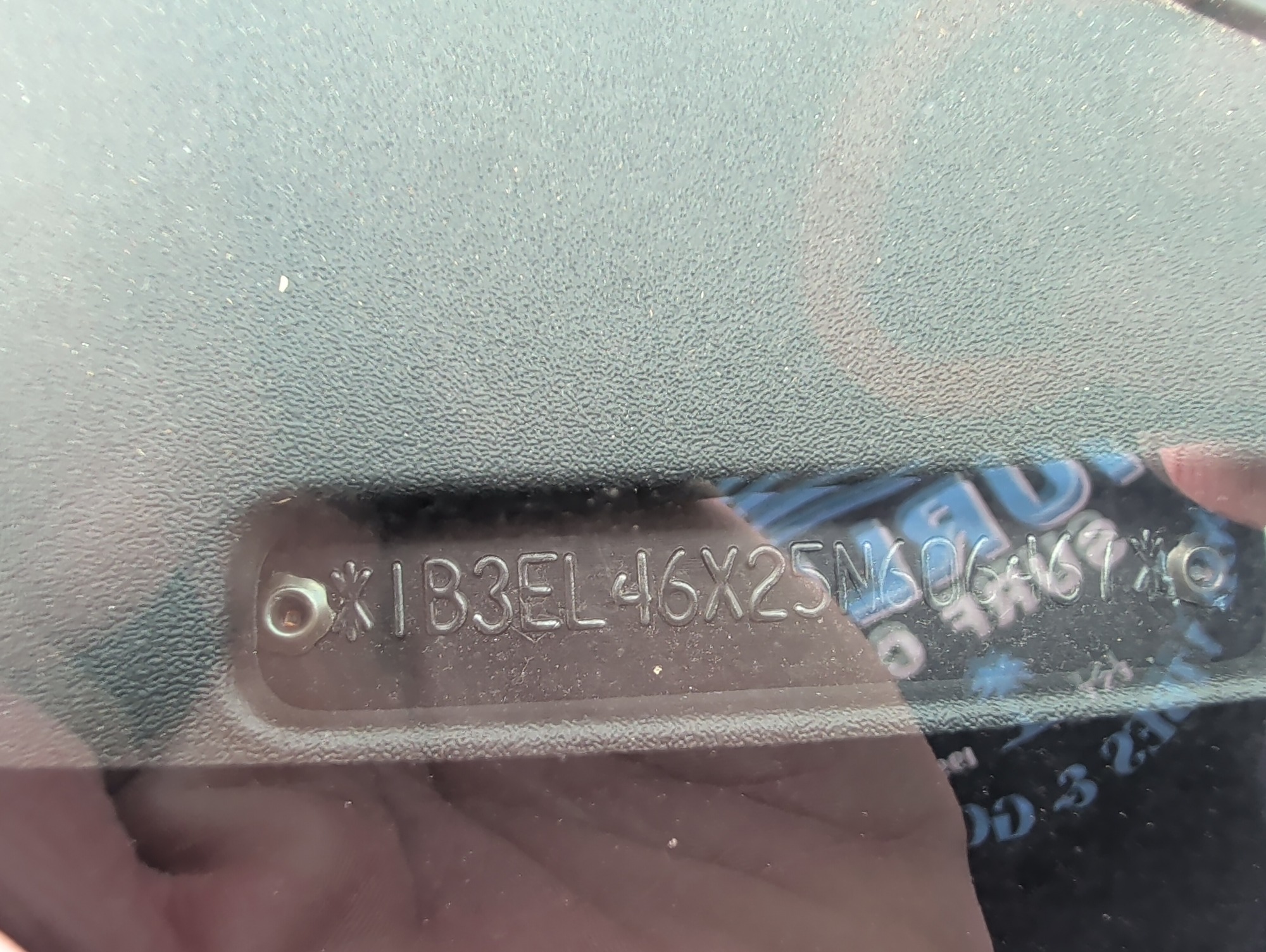 2005 dodge stratus with 83806 miles for sale near Elk River, Minnesota 106577_48_windshield_vin_plate.jpg