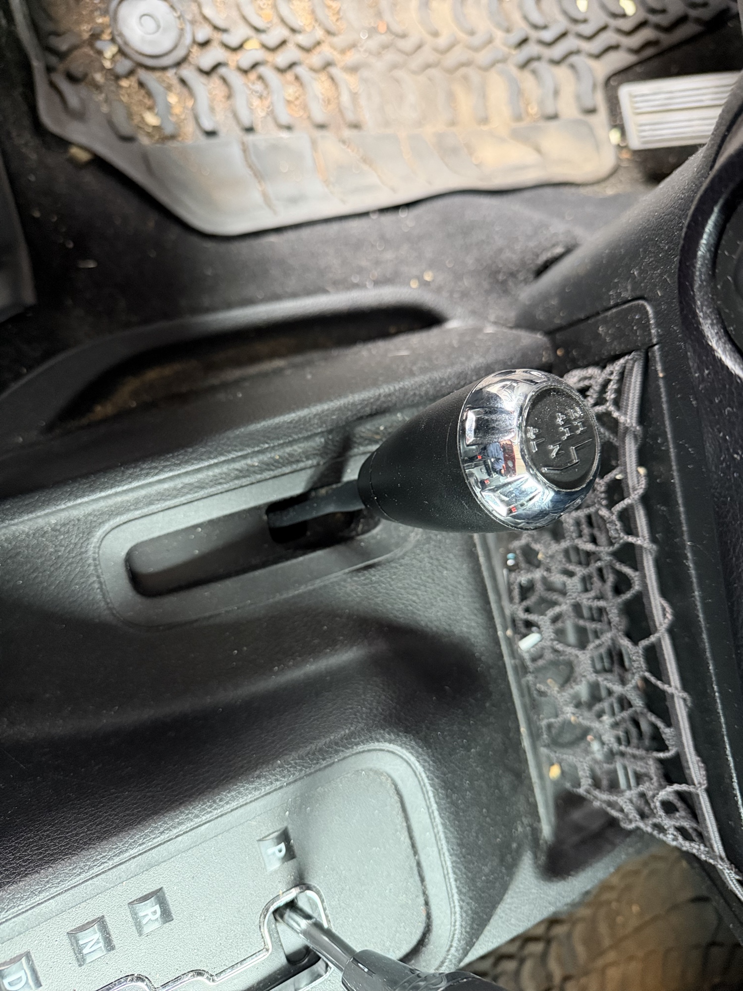 2016 jeep wrangler unlimited-sahara-4wd with 91724 miles for sale near Elk River, Minnesota 106578_38_4x4_switch.jpg