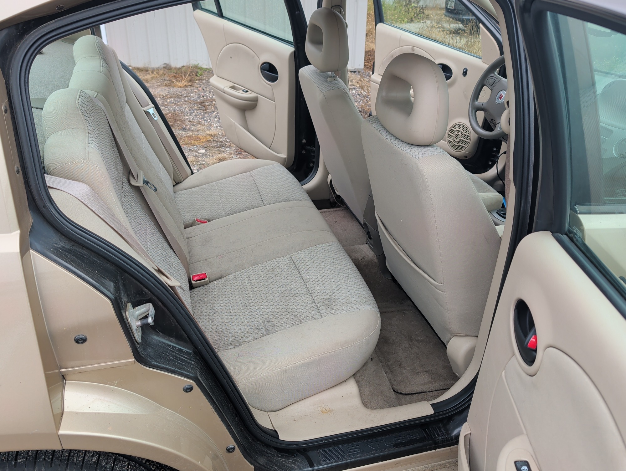 2006 saturn ion with 93338 miles for sale near Elk River, Minnesota 106579_28_pass_rear_seat.jpg