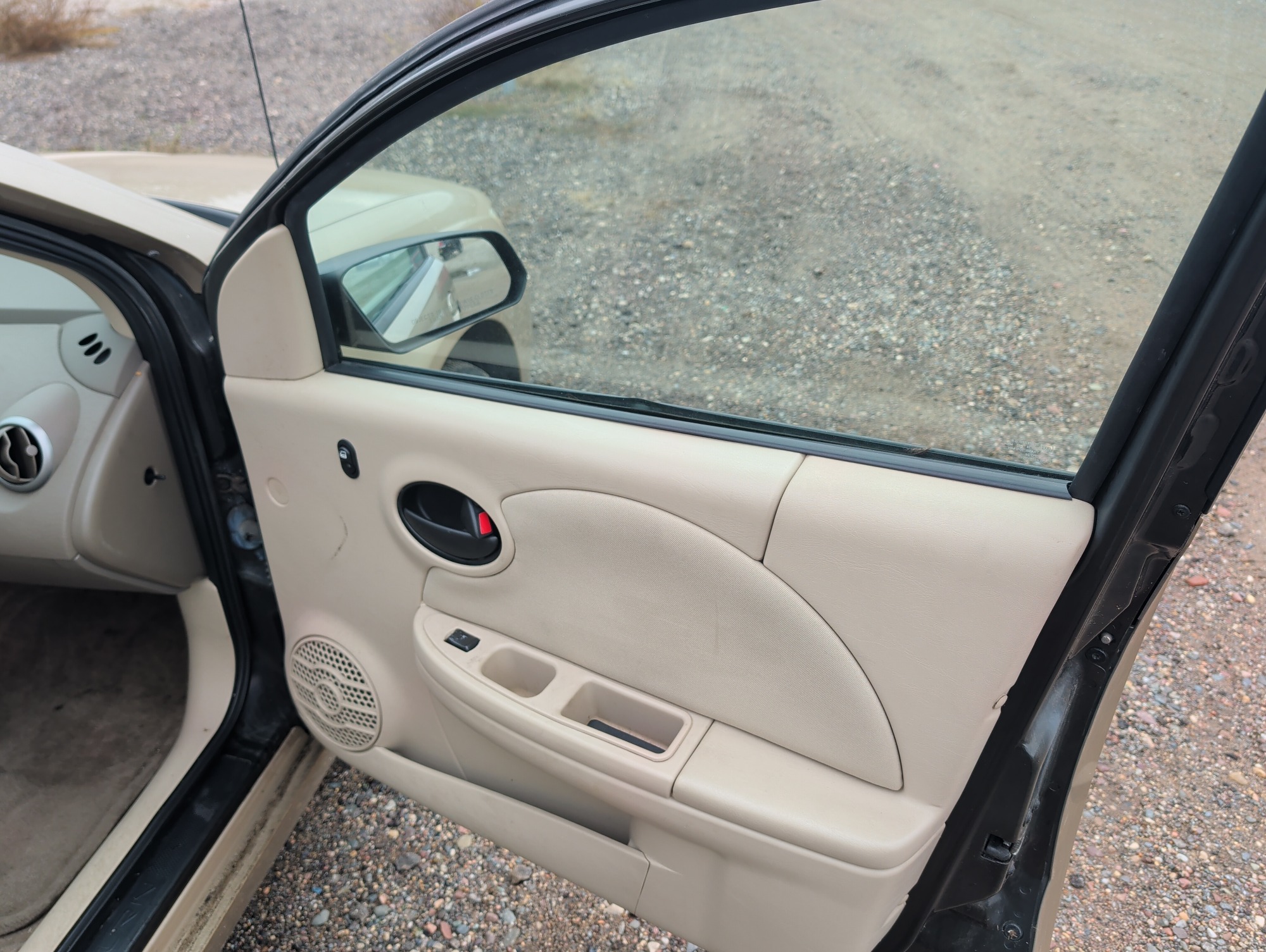 2006 saturn ion with 93338 miles for sale near Elk River, Minnesota 106579_32_passenger_door_panel.jpg