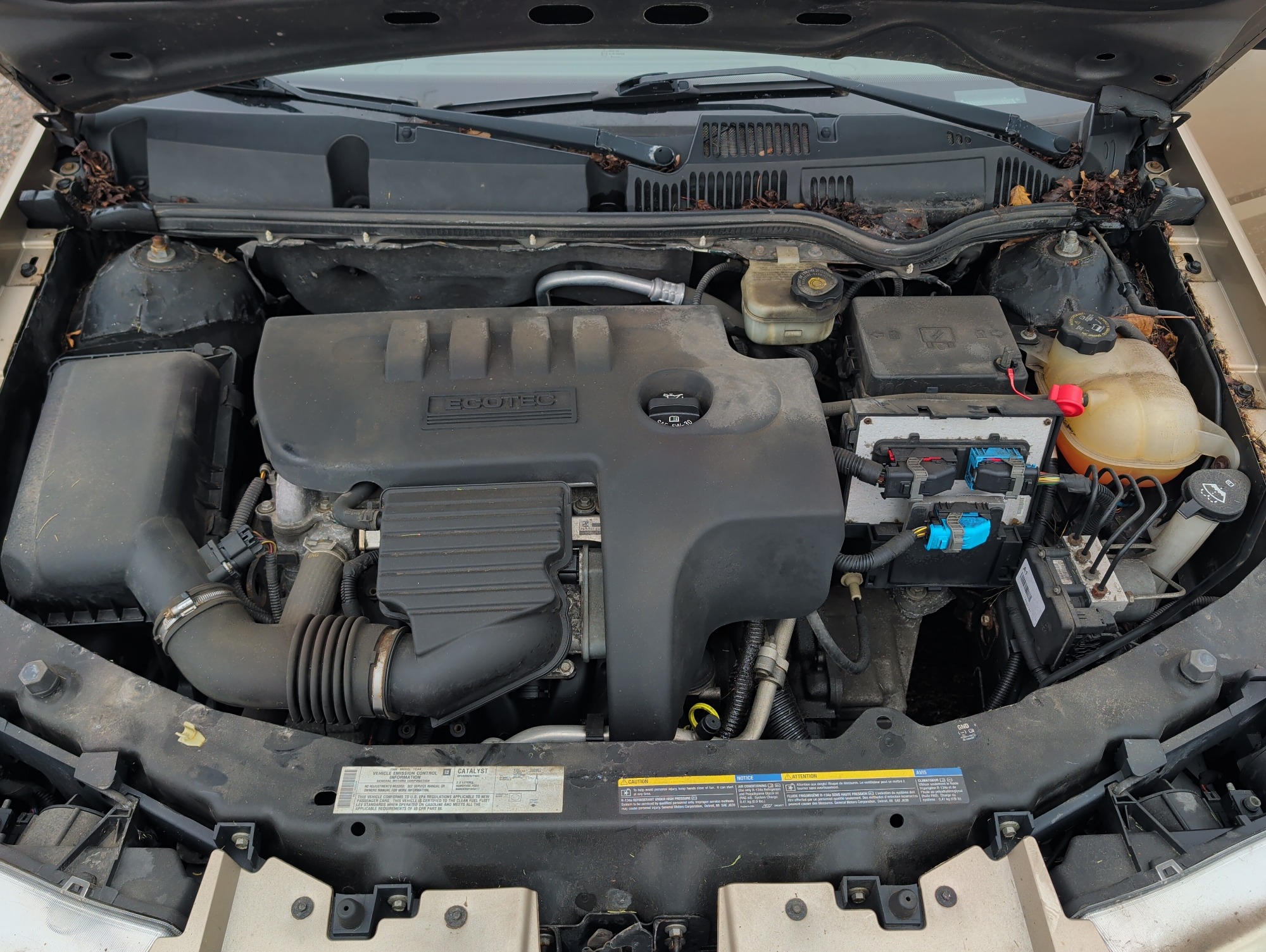 2006 saturn ion with 93338 miles for sale near Elk River, Minnesota 106579_49_engine_bay.jpg