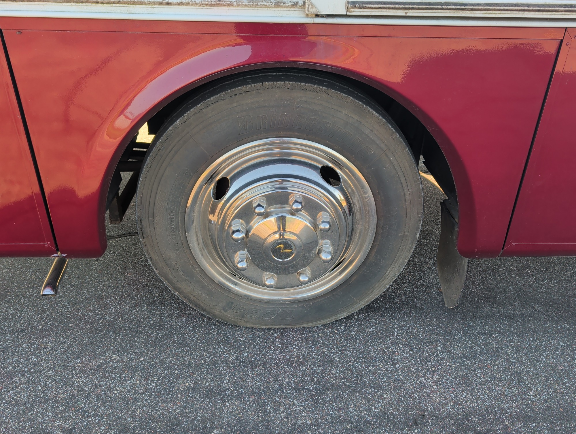 2000 roadmaster rail-dyanaster - with 51208 miles for sale near Elk River, Minnesota 106580_12_drv_front_wheel.jpg