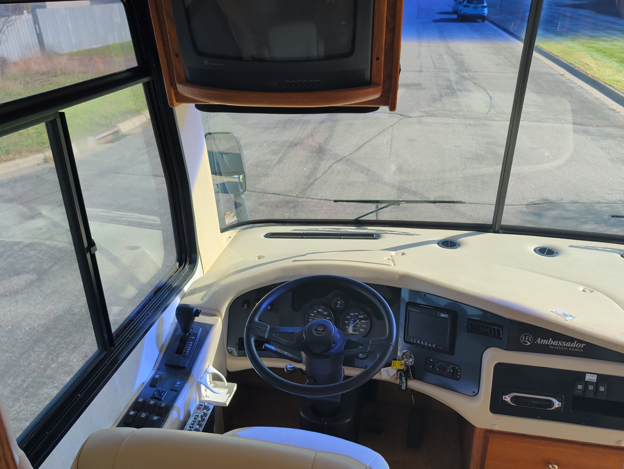 2000 roadmaster rail-dyanaster - with 51208 miles for sale near Elk River, Minnesota 106580_33_dash_from_driver.jpg