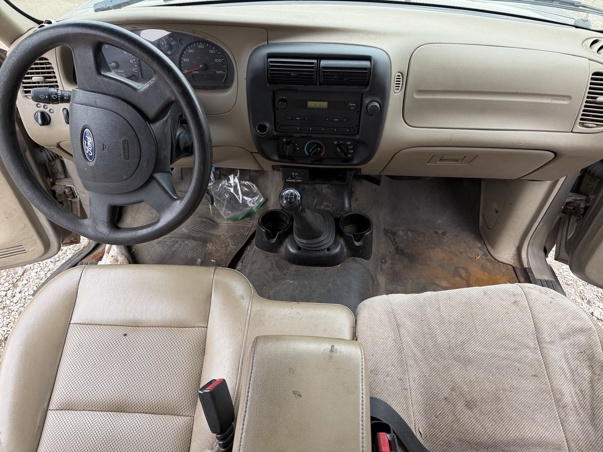 2004 ford ranger xlt-long-bed-2wd with 248447 miles for sale near Elk River, Minnesota 106582_34_whole_dash.jpg